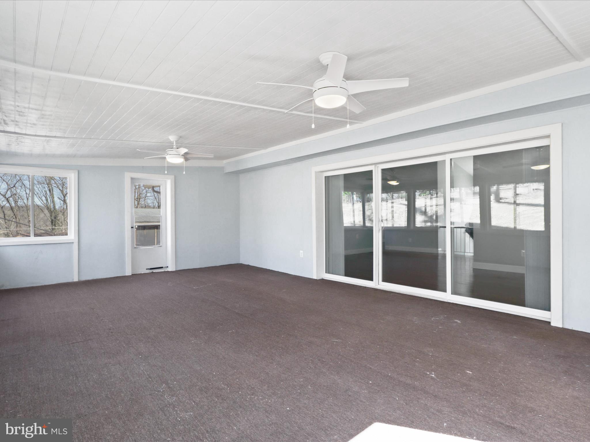 WESTVIEW HILLS - Residential