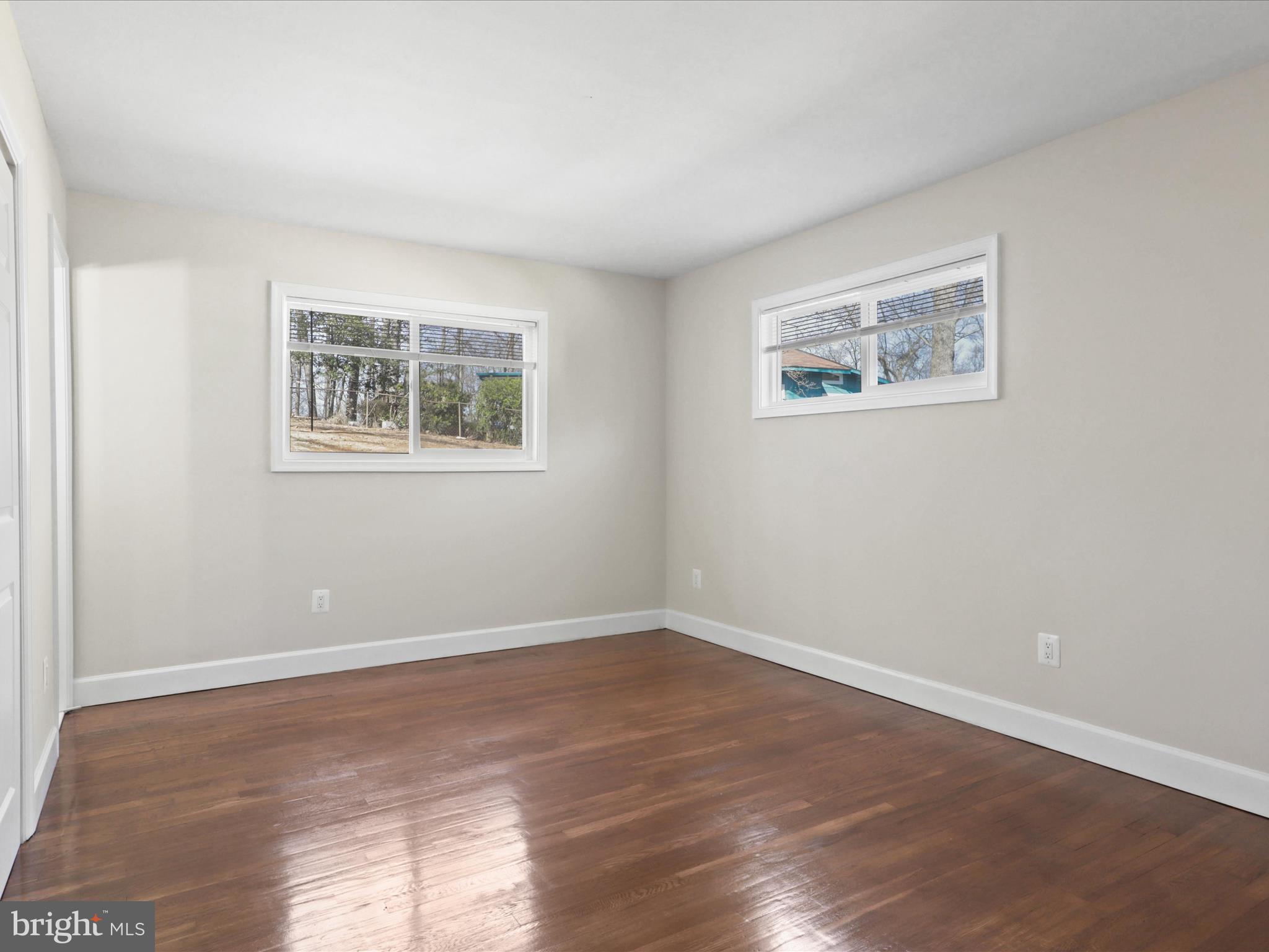 WESTVIEW HILLS - Residential