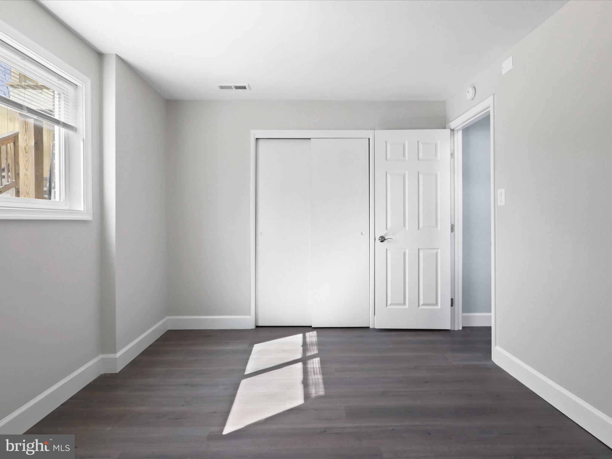 WESTVIEW HILLS - Residential