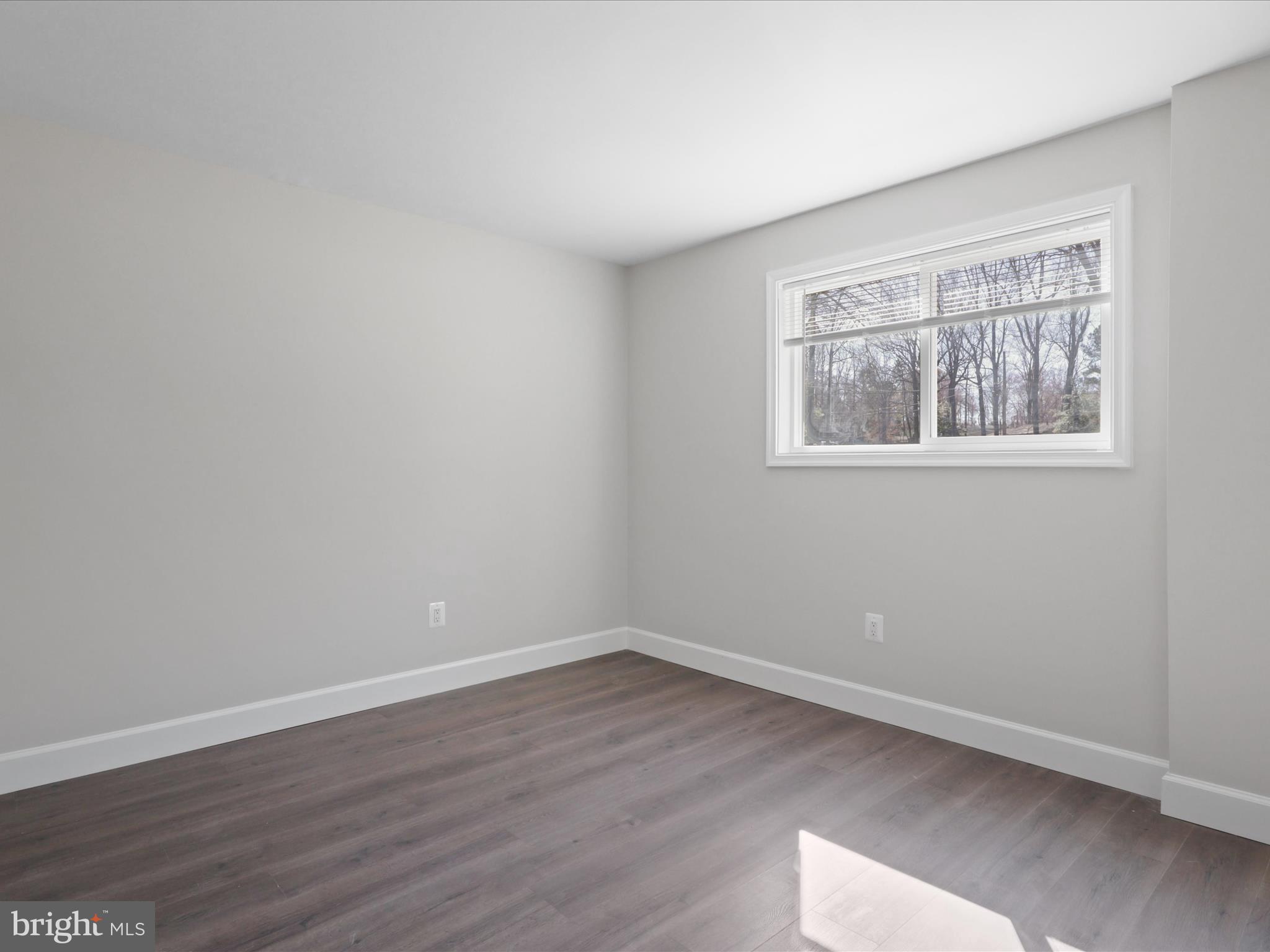 WESTVIEW HILLS - Residential