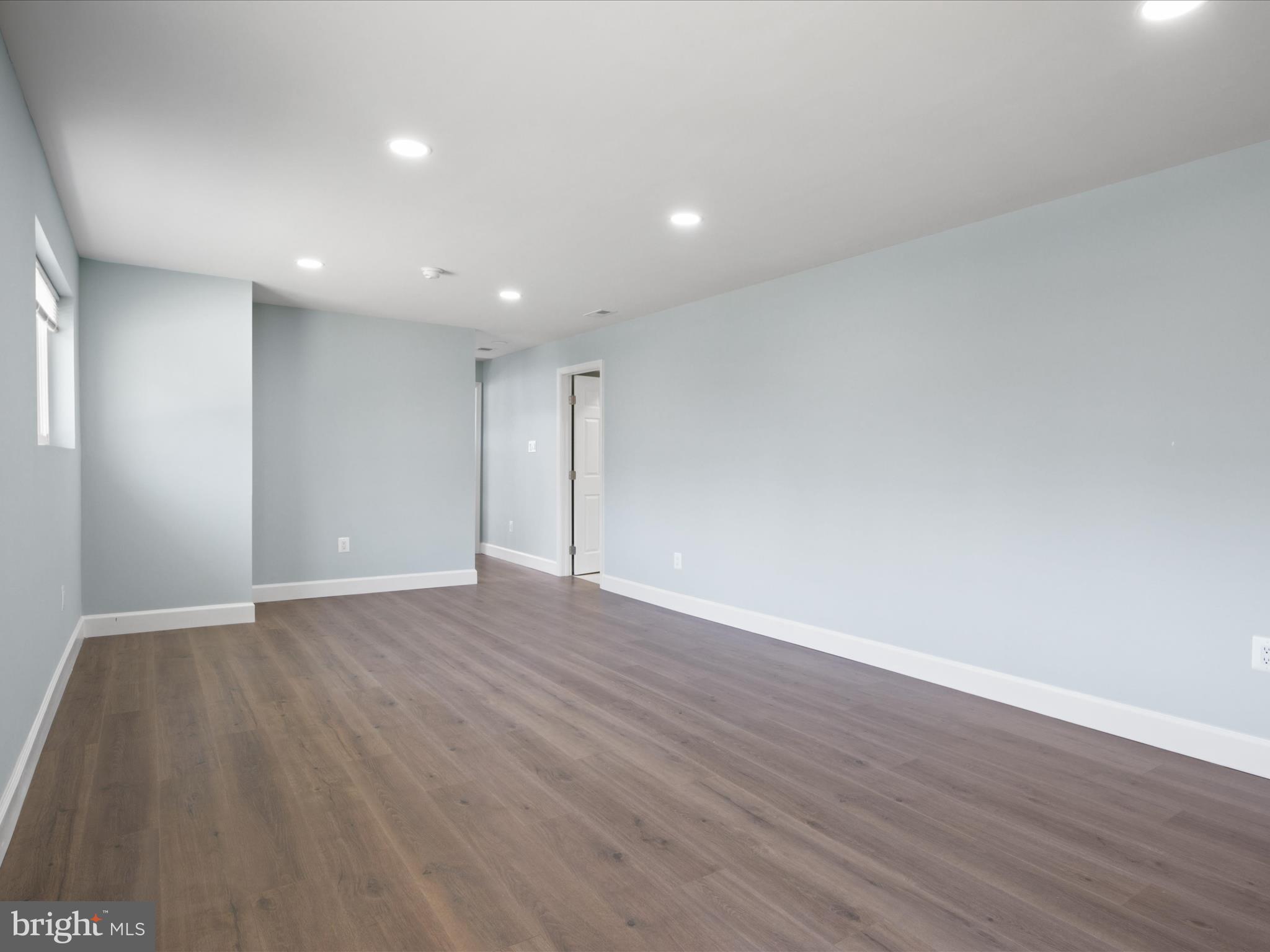 WESTVIEW HILLS - Residential