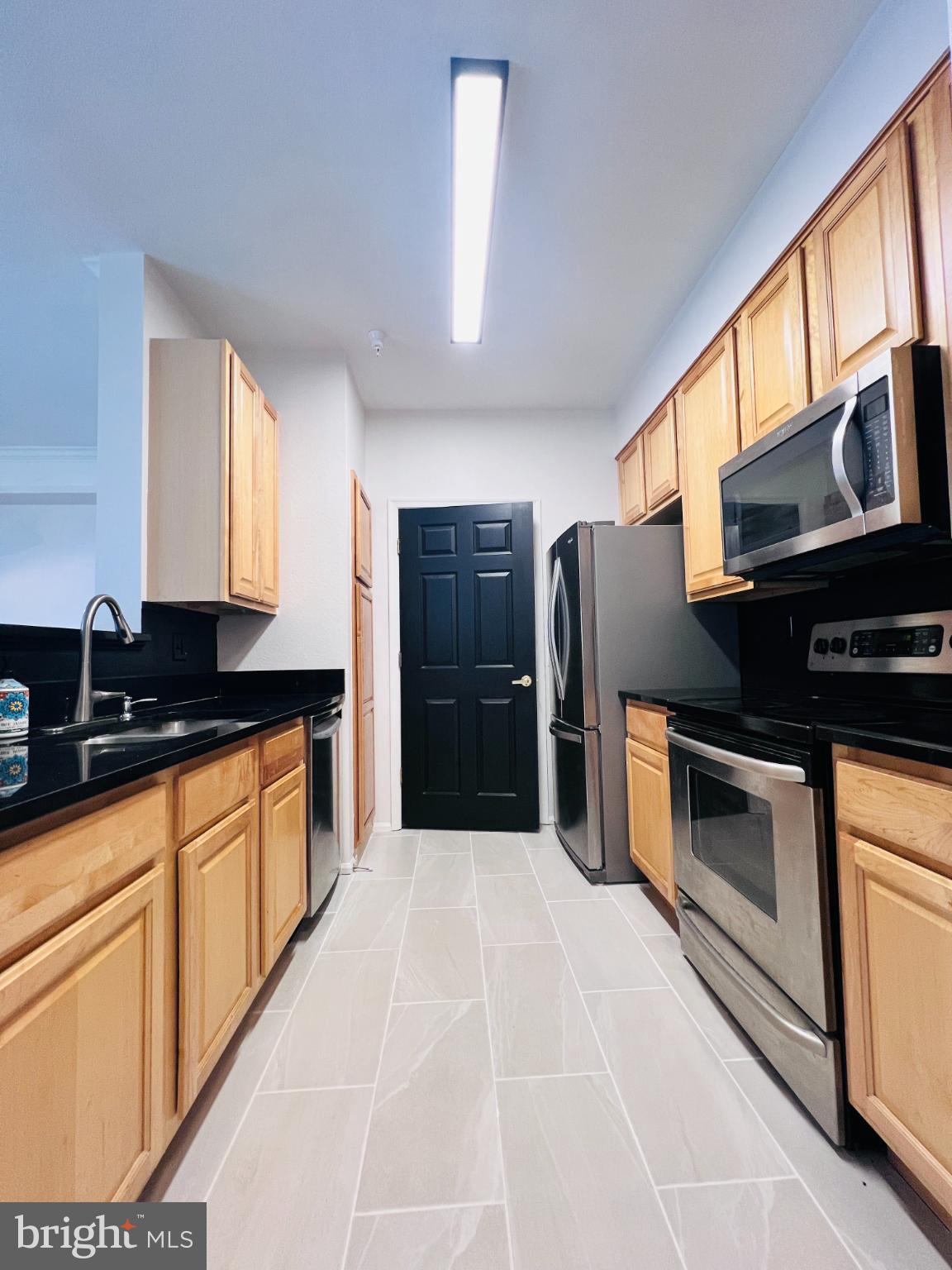 1600 SPRING GATE DRIVE 2206