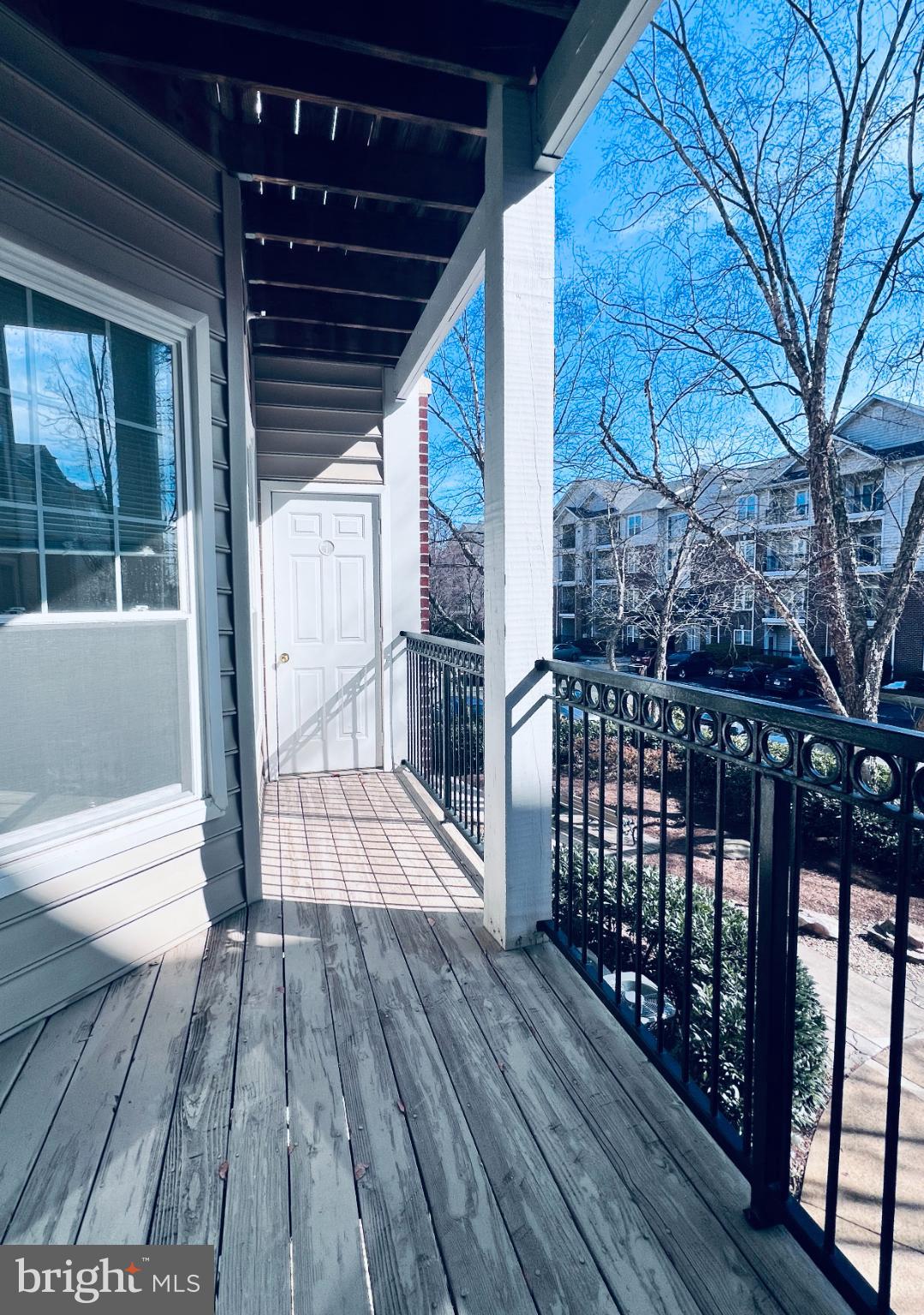 GATES OF MCLEAN - Residential