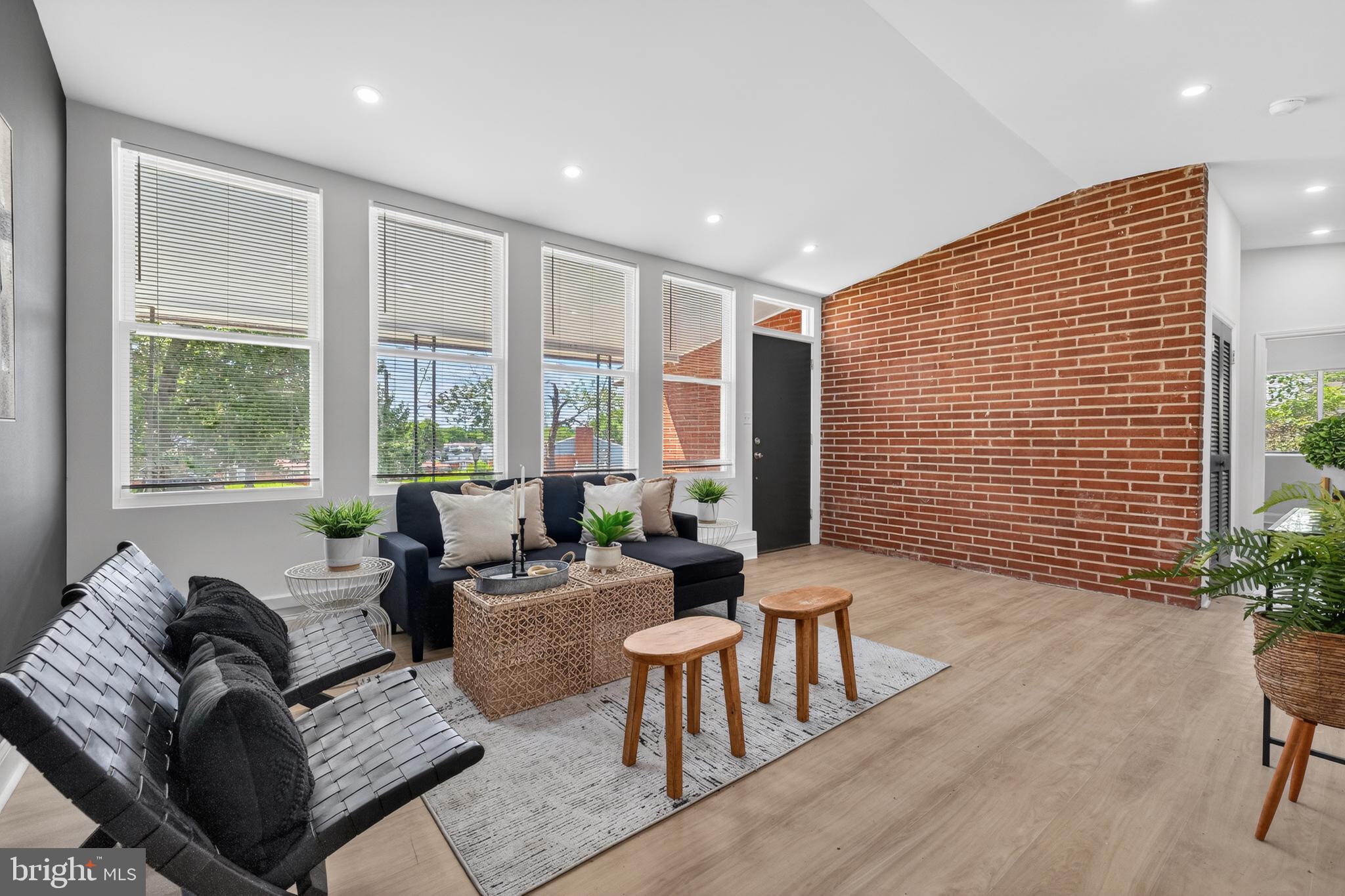 GWYNN OAK - Residential
