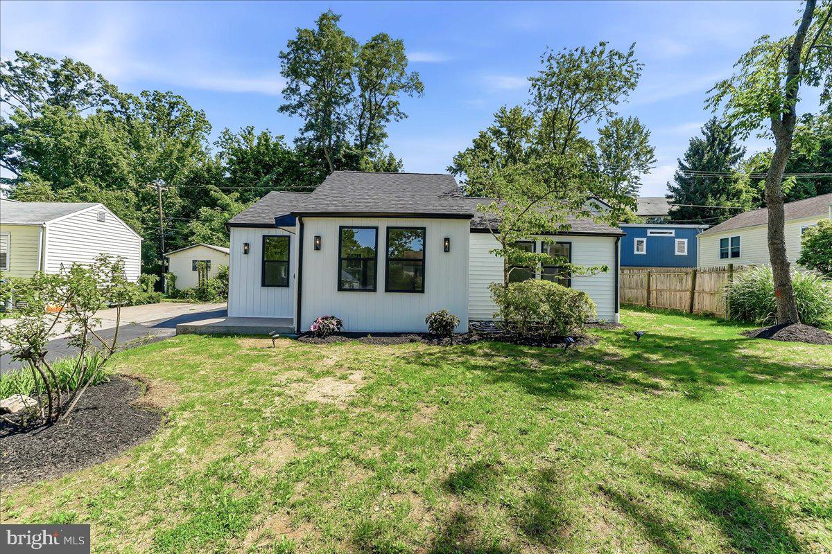 160 HILLVIEW ROAD