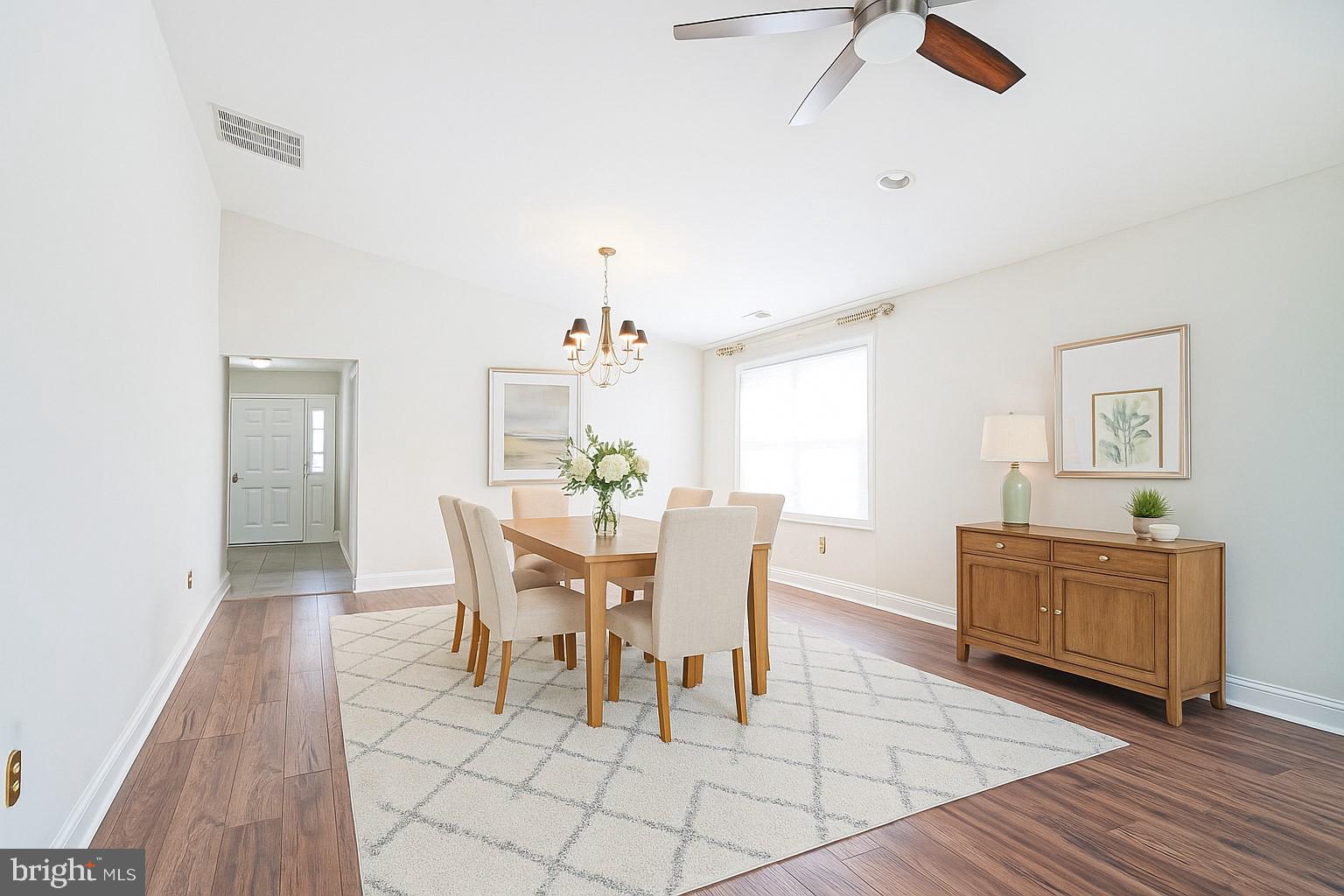 3 DEEP HOLLOW LANE N