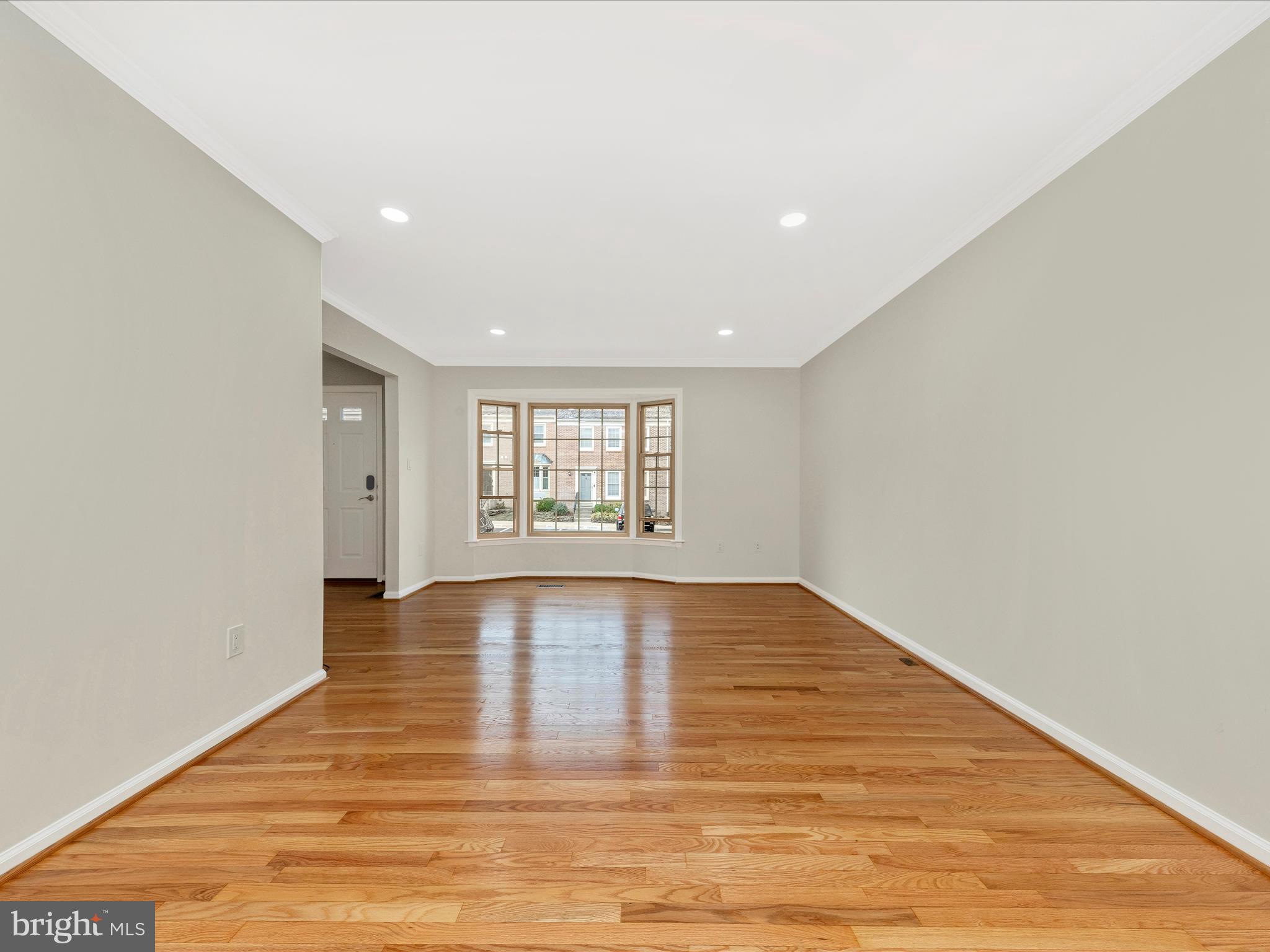 IDYLWOOD STATION - Residential