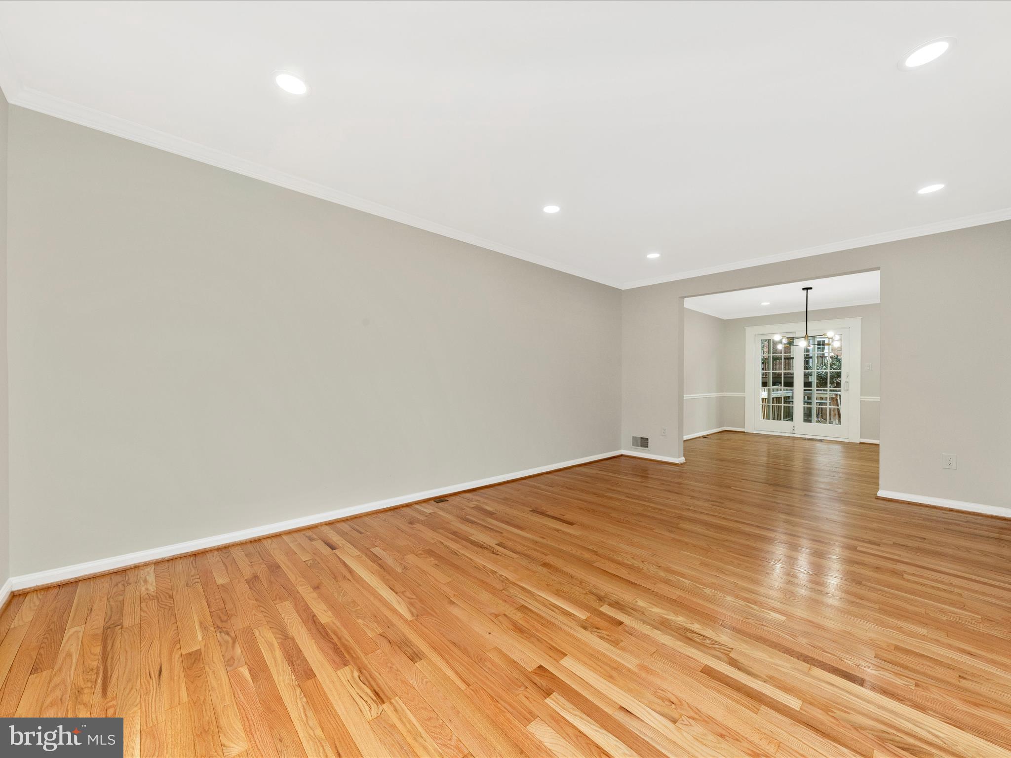 IDYLWOOD STATION - Residential