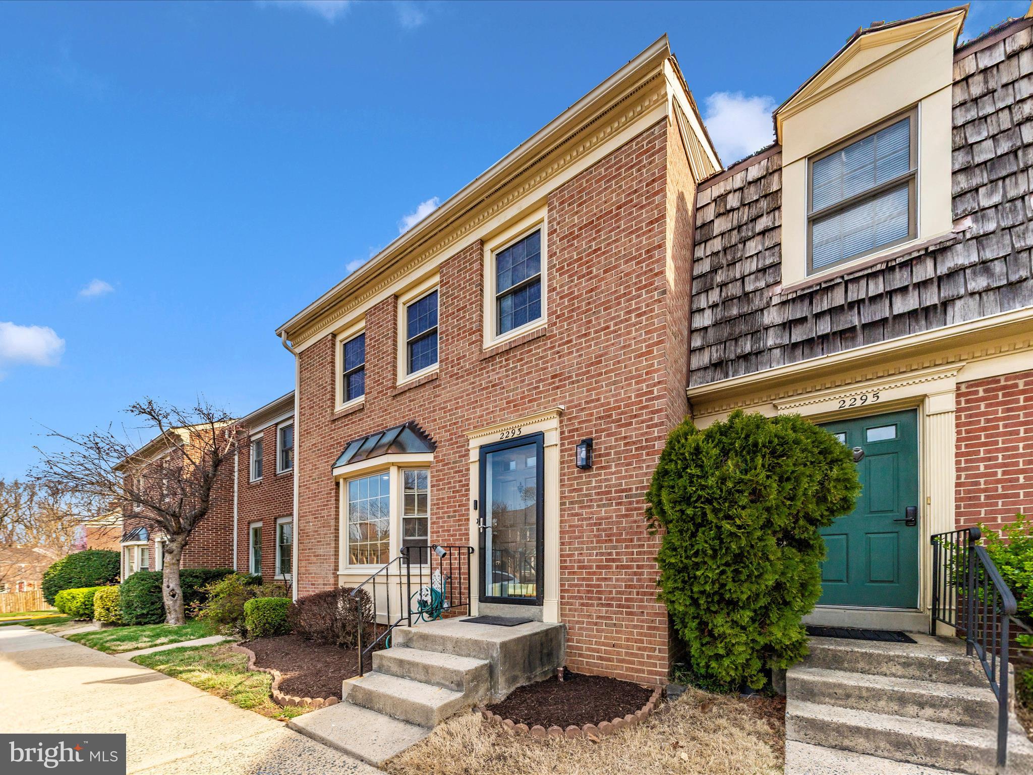 IDYLWOOD STATION - Residential