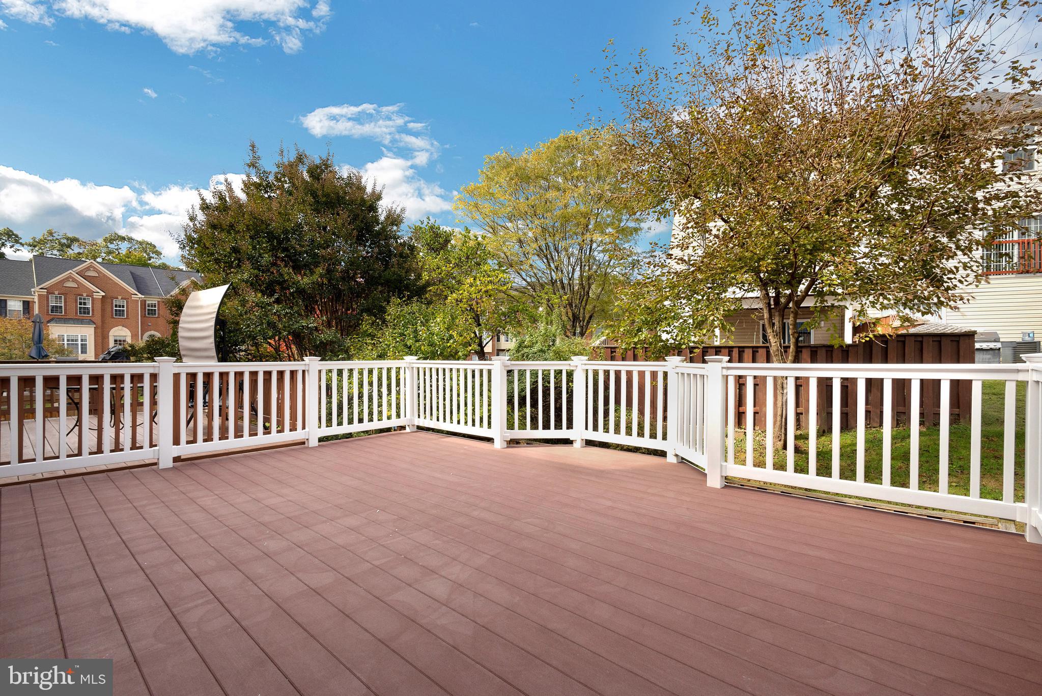 WILLOWS OF POTOMAC - Residential