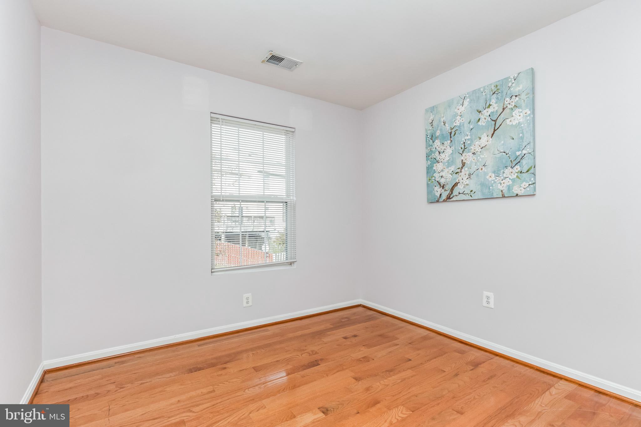 WILLOWS OF POTOMAC - Residential