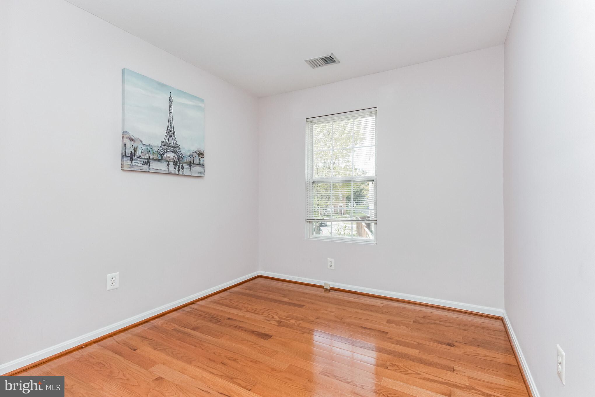 WILLOWS OF POTOMAC - Residential