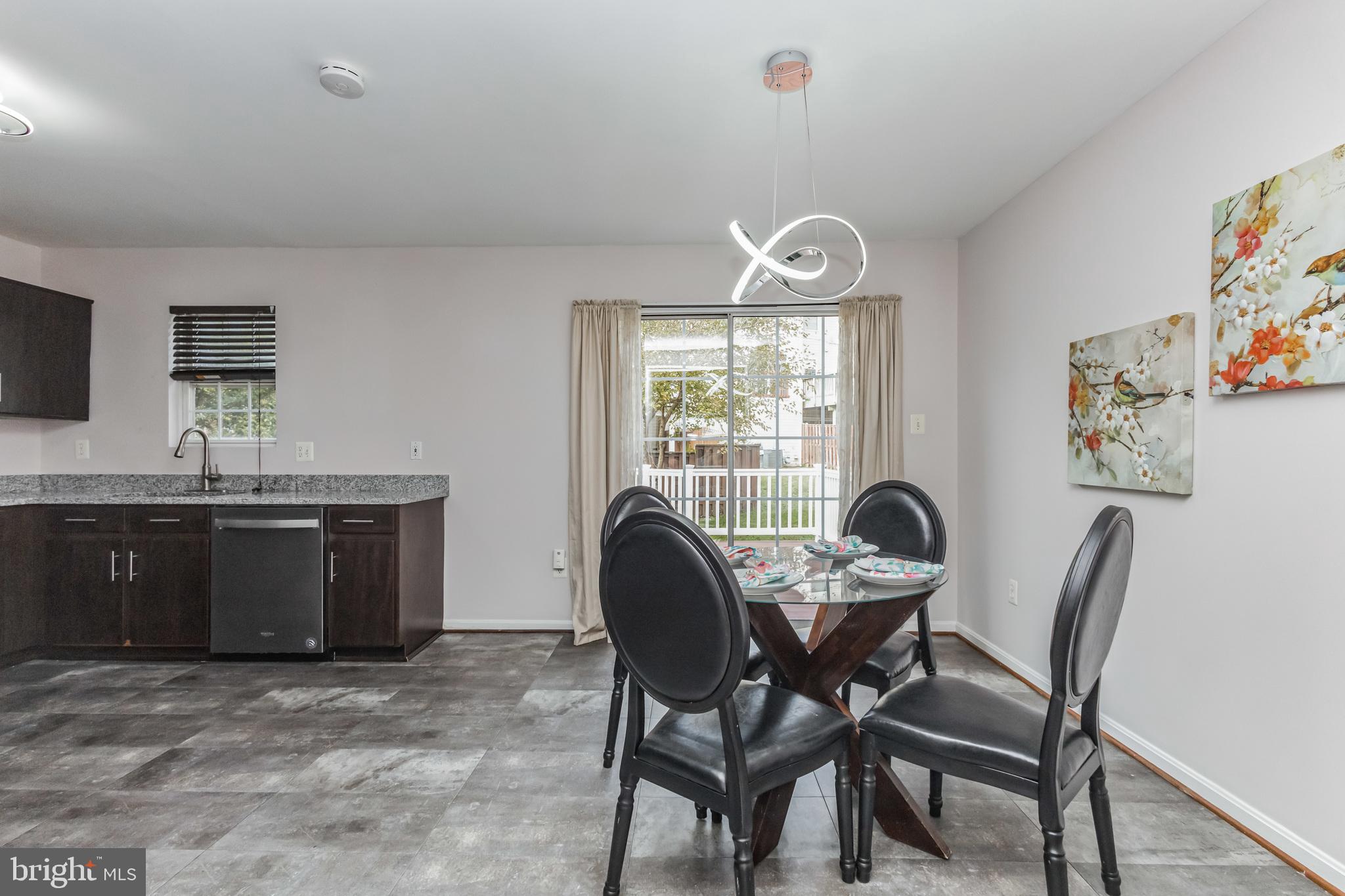 WILLOWS OF POTOMAC - Residential