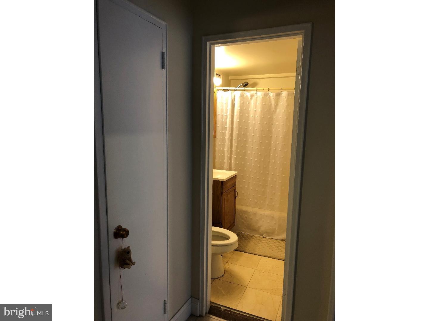 RITTENHOUSE SQUARE - Residential Lease