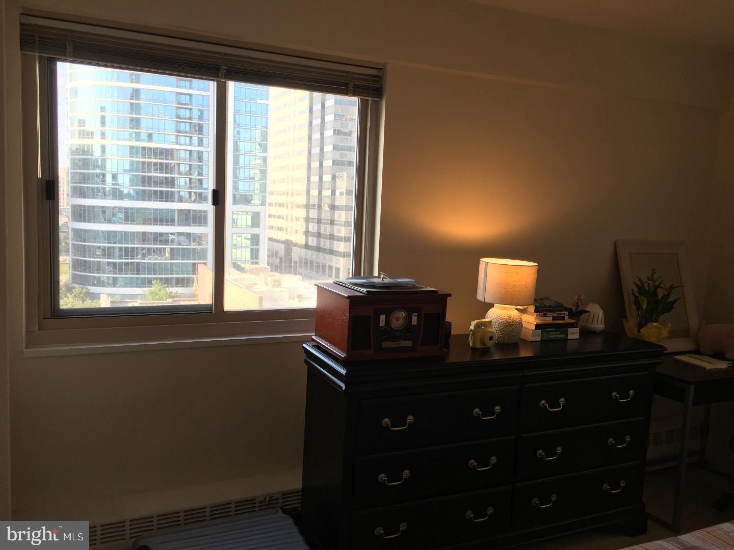 RITTENHOUSE SQUARE - Residential Lease