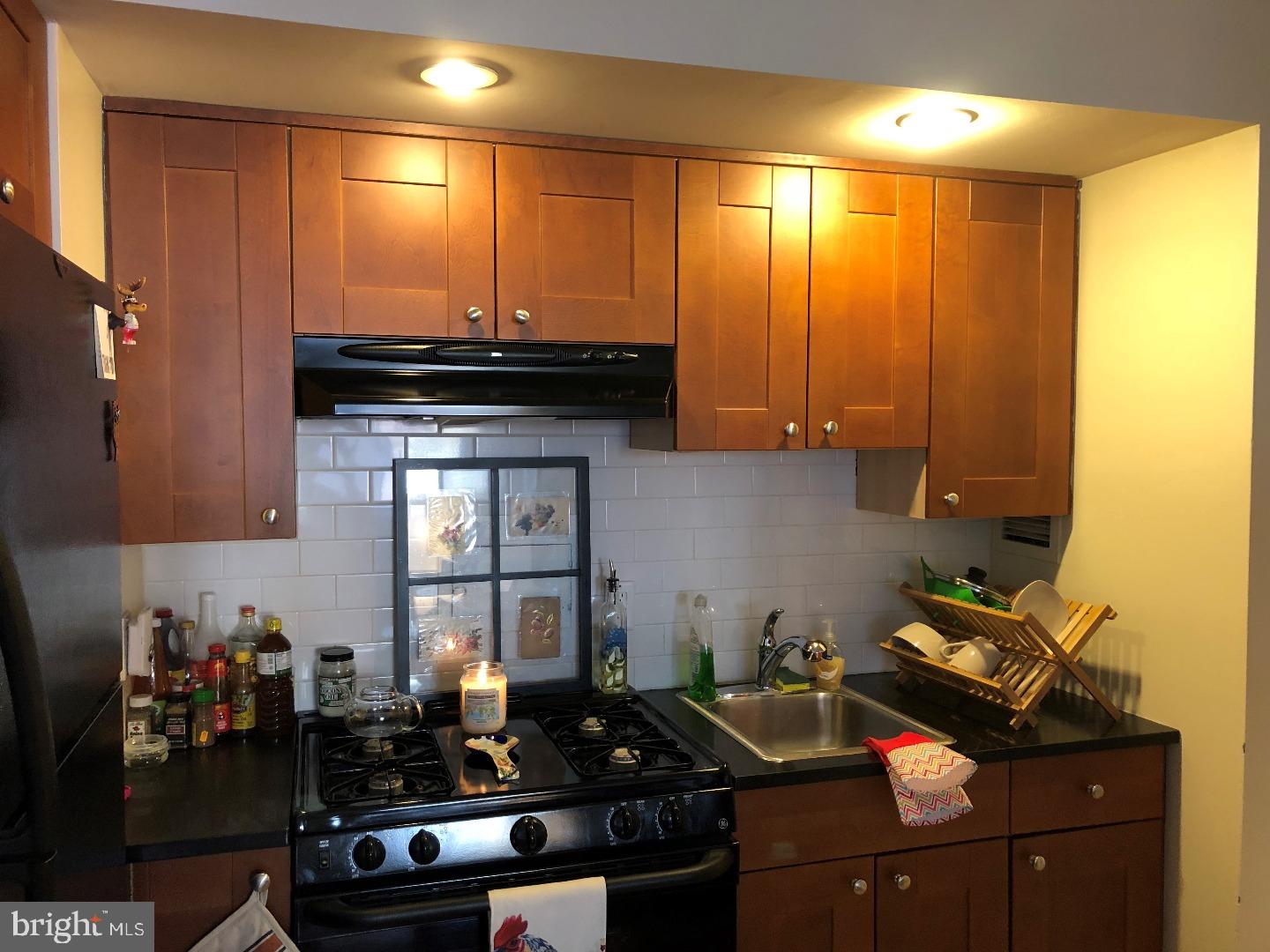 RITTENHOUSE SQUARE - Residential Lease