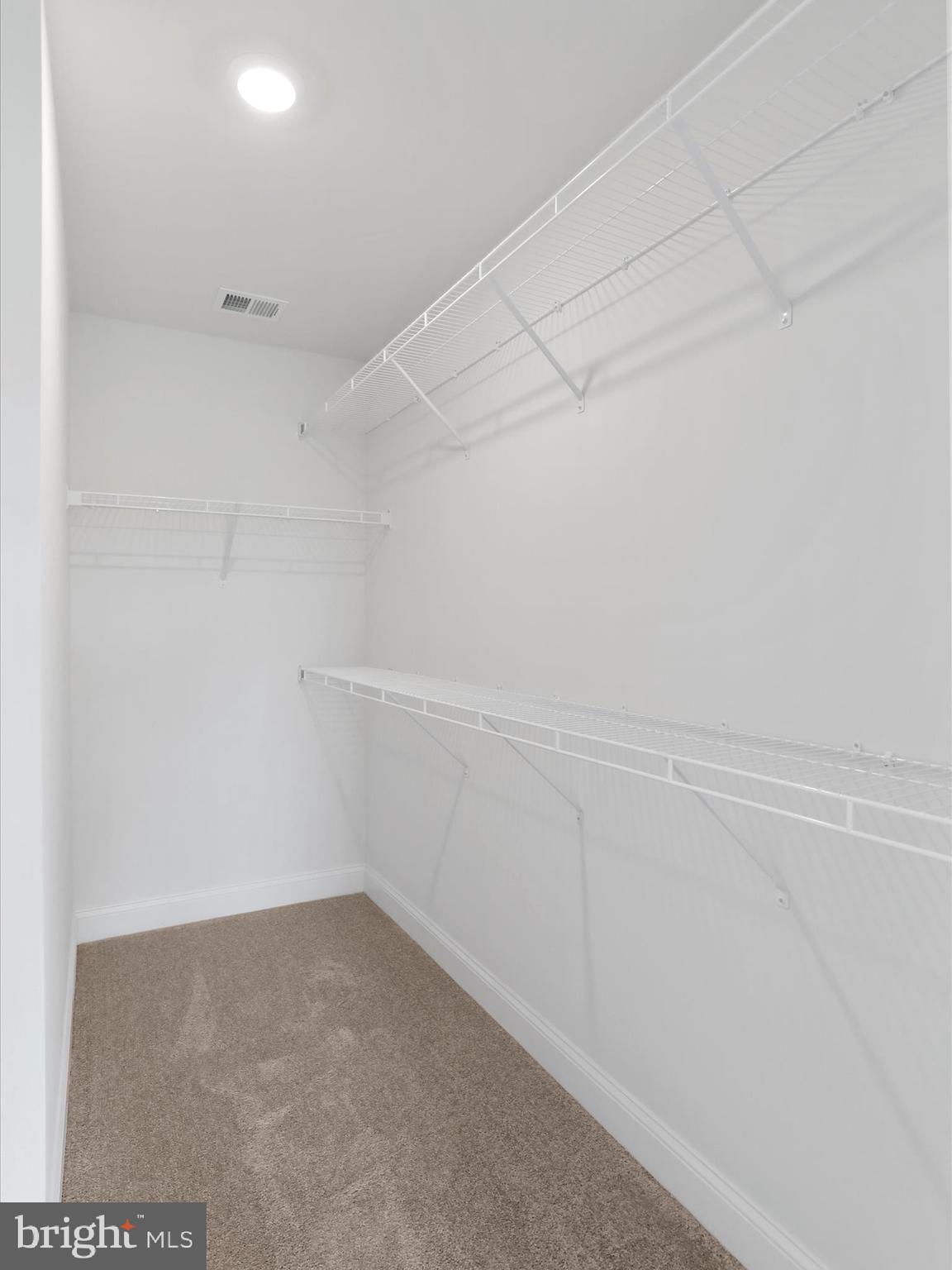 AMBERFIELD - Residential