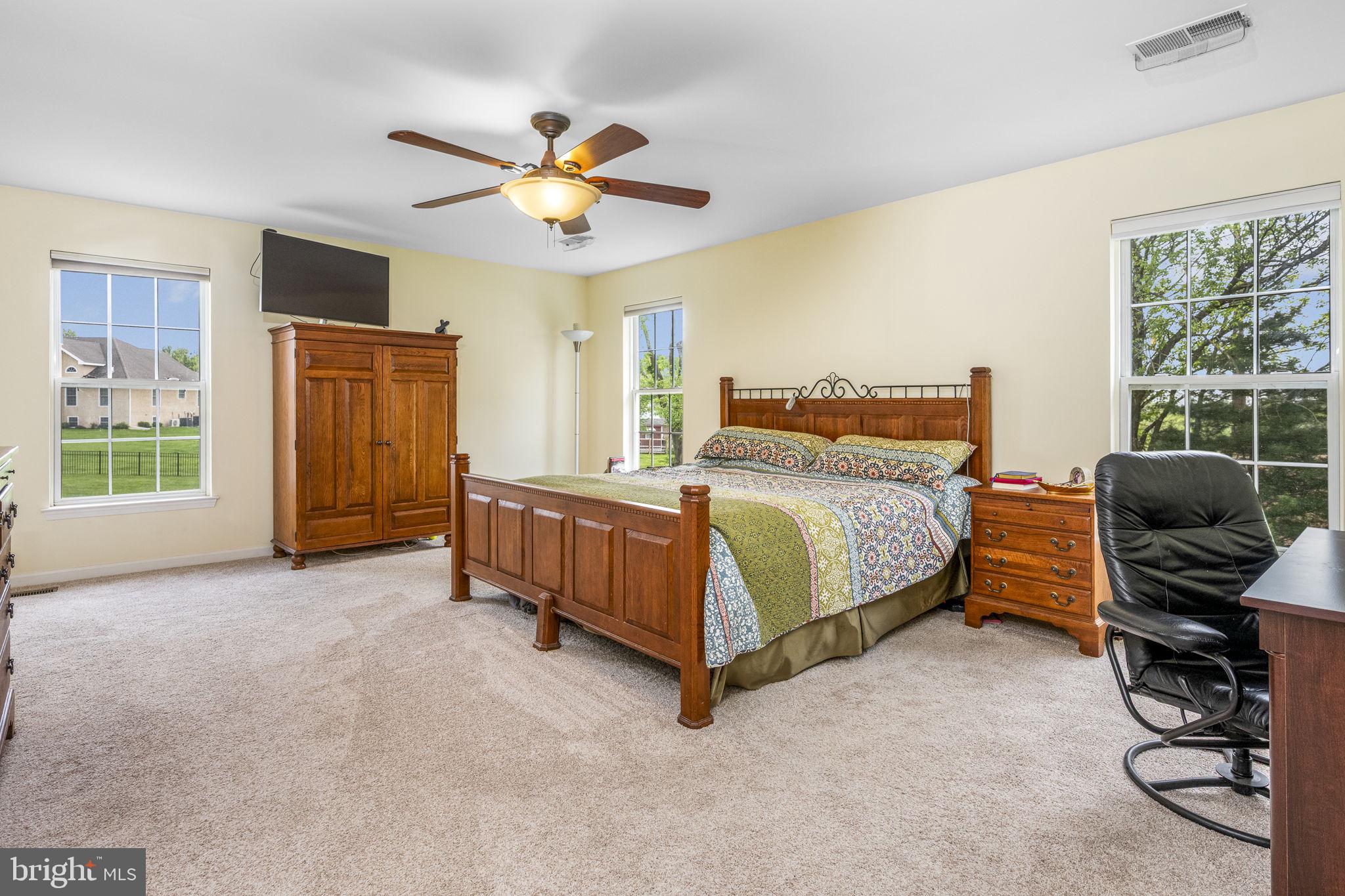 ESTS AT LONDON BROOK - Residential