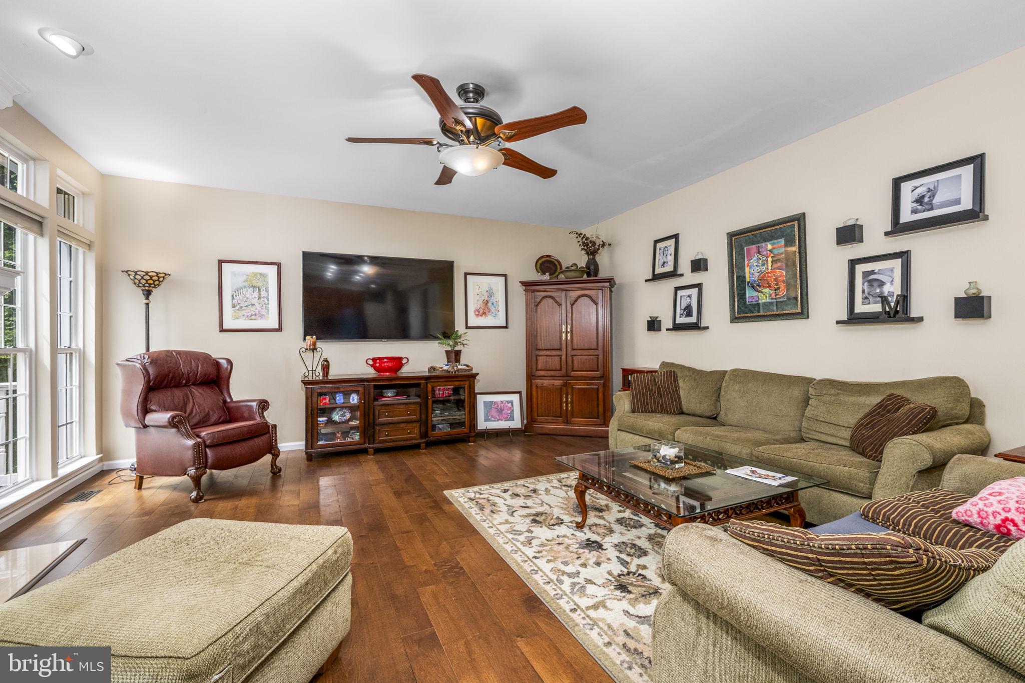 ESTS AT LONDON BROOK - Residential