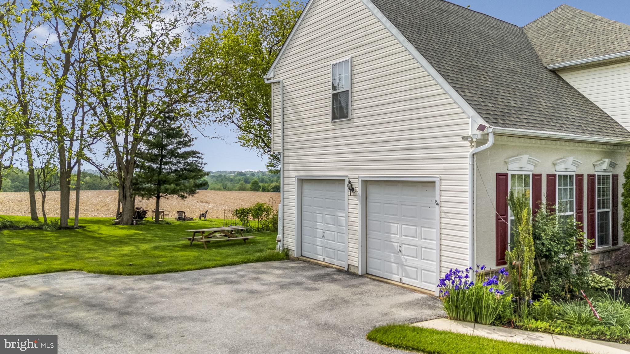 ESTS AT LONDON BROOK - Residential