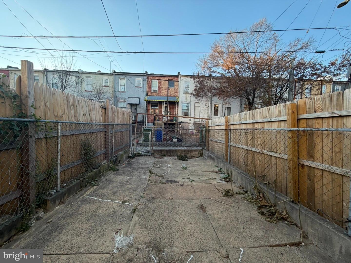 MADISON EASTEND - Residential