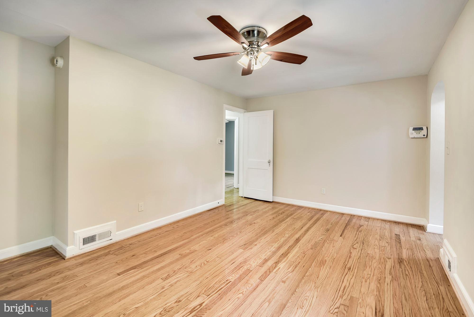 TAKOMA PARK - Residential Lease