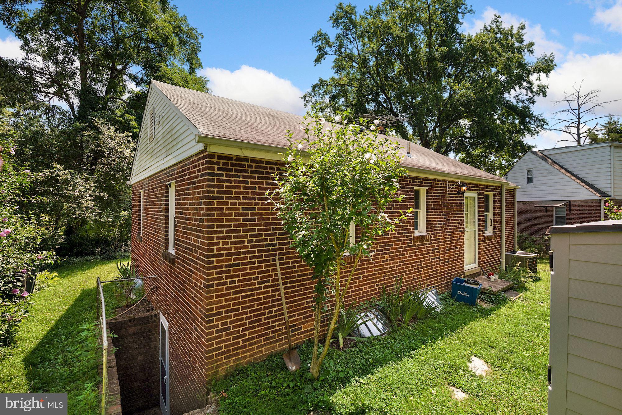 TAKOMA PARK - Residential Lease