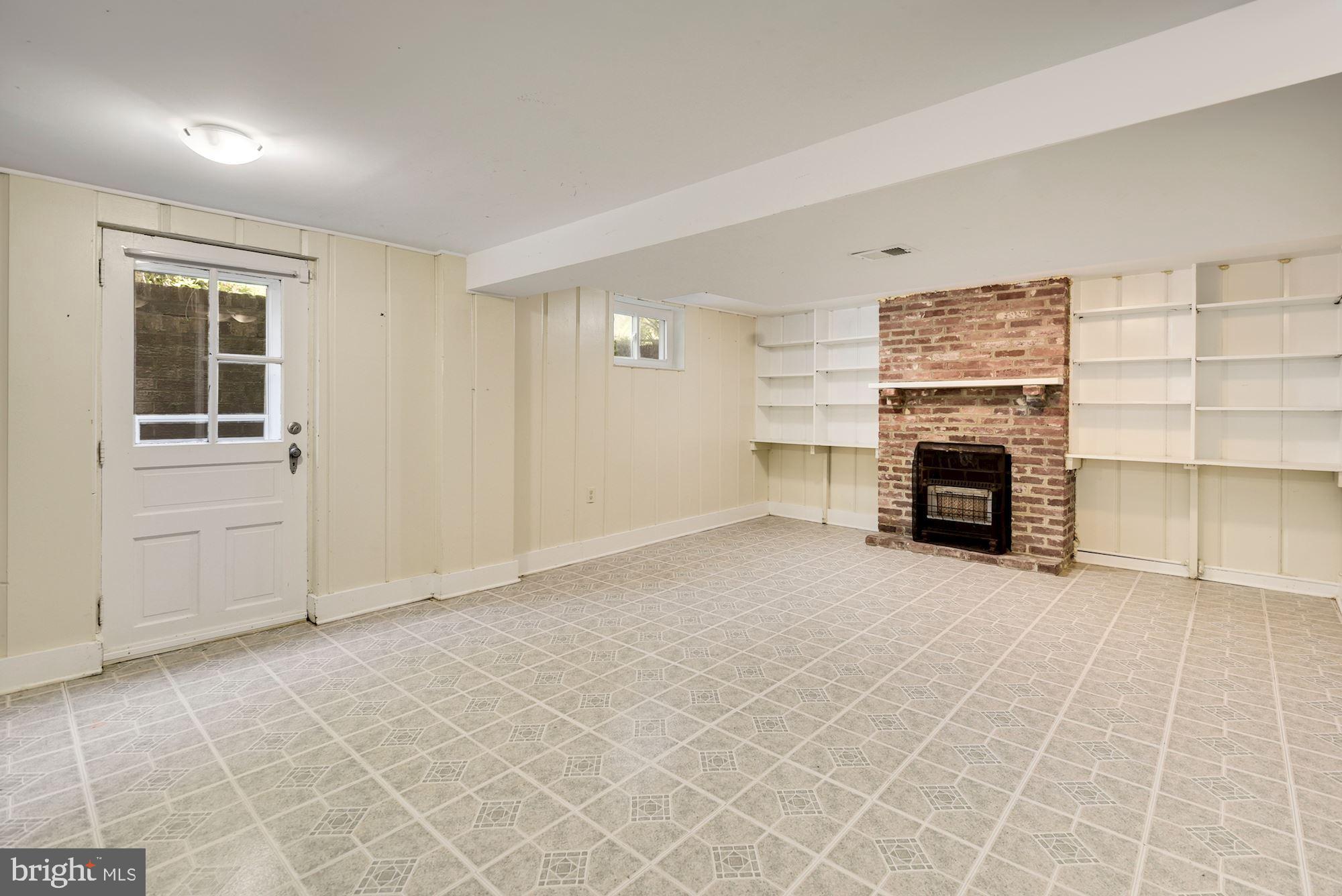TAKOMA PARK - Residential Lease