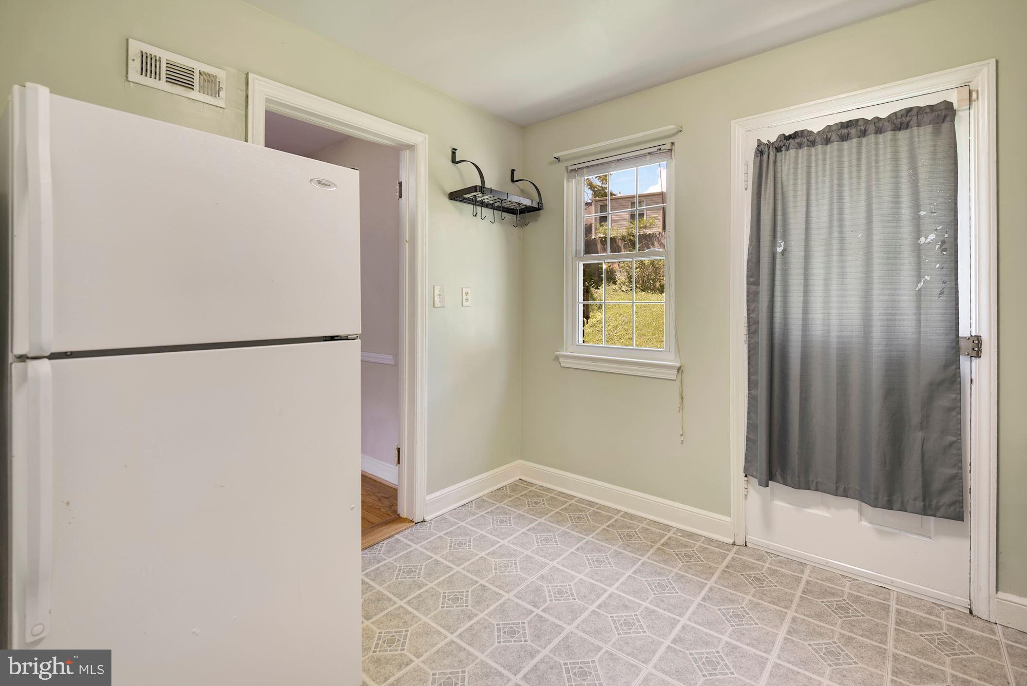 TAKOMA PARK - Residential Lease