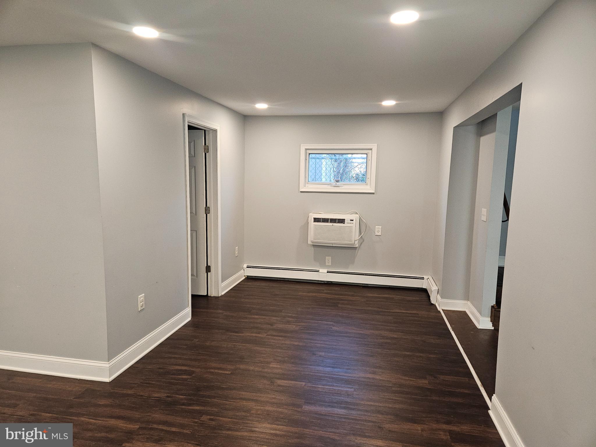 CROYDON - Residential Lease