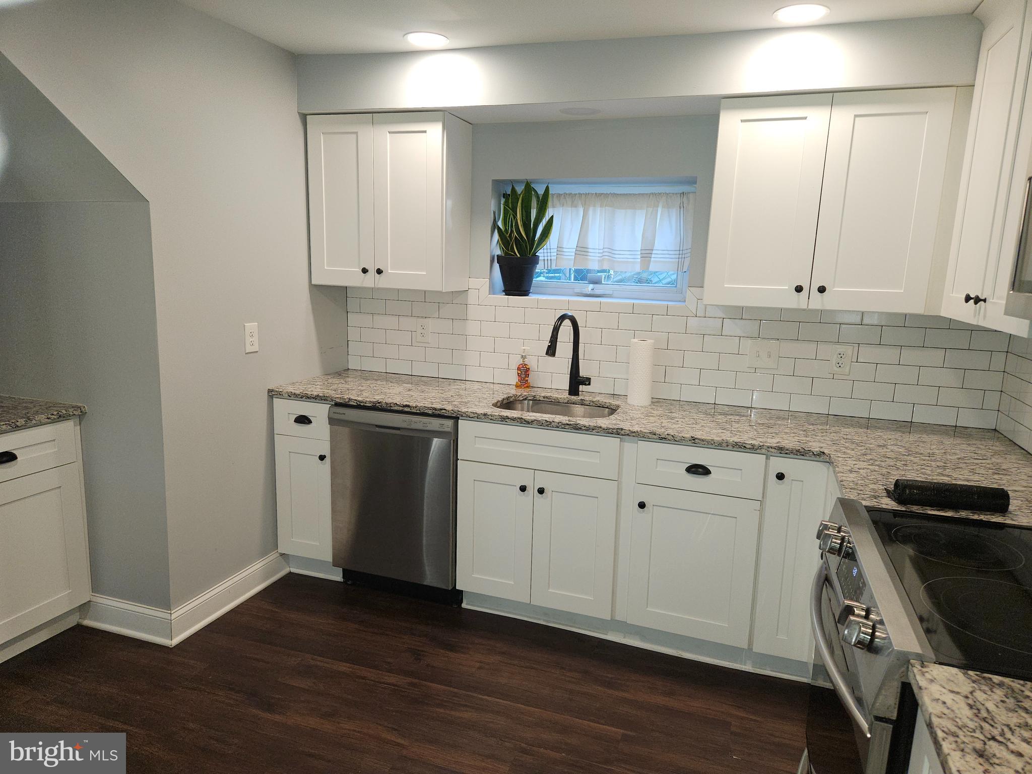 CROYDON - Residential Lease