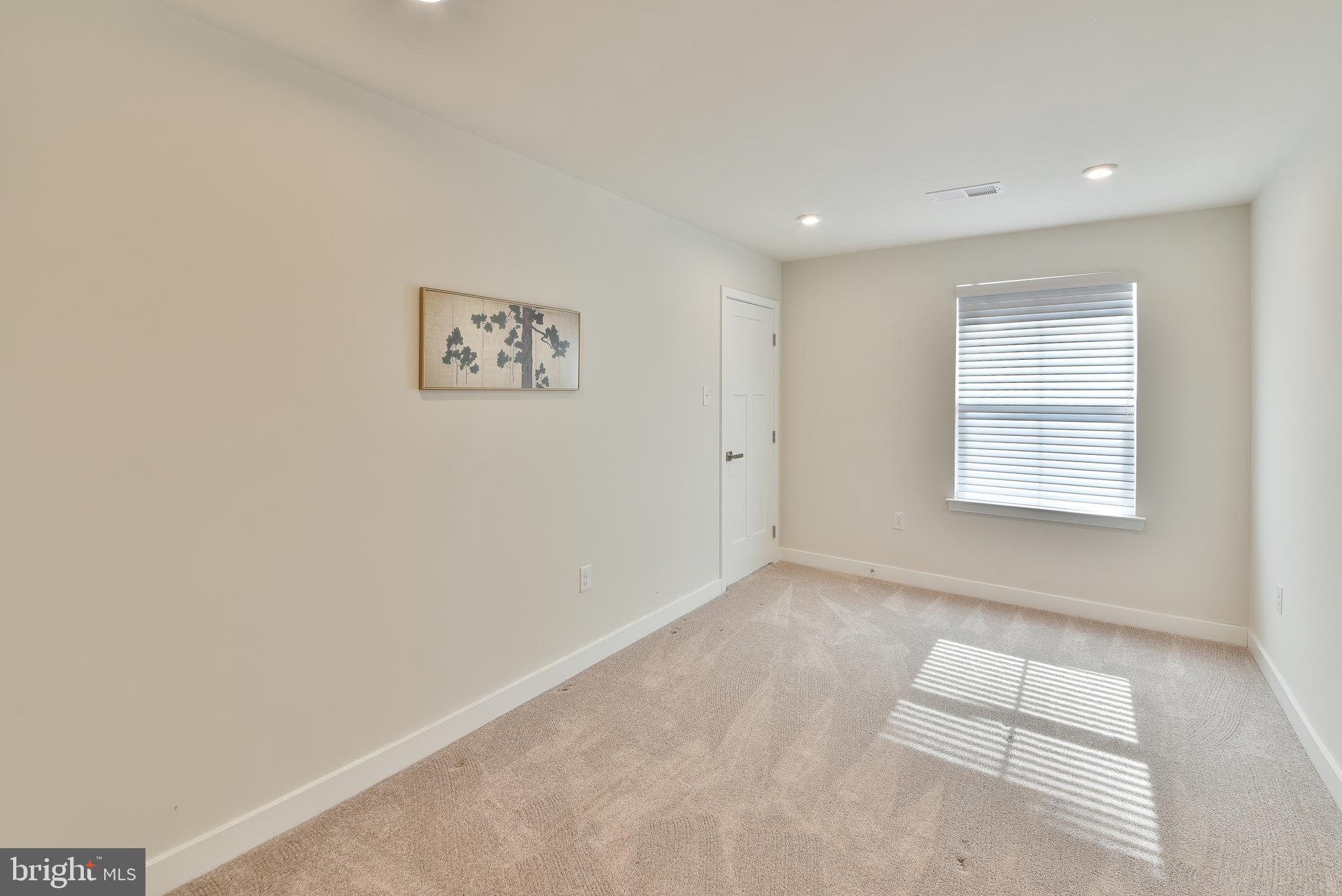 OVERLOOK AT CREEKSIDE - Residential