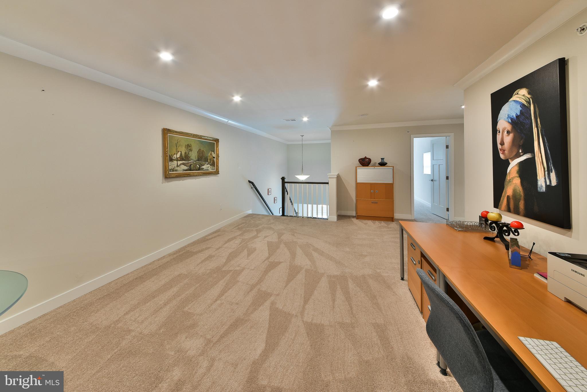 OVERLOOK AT CREEKSIDE - Residential