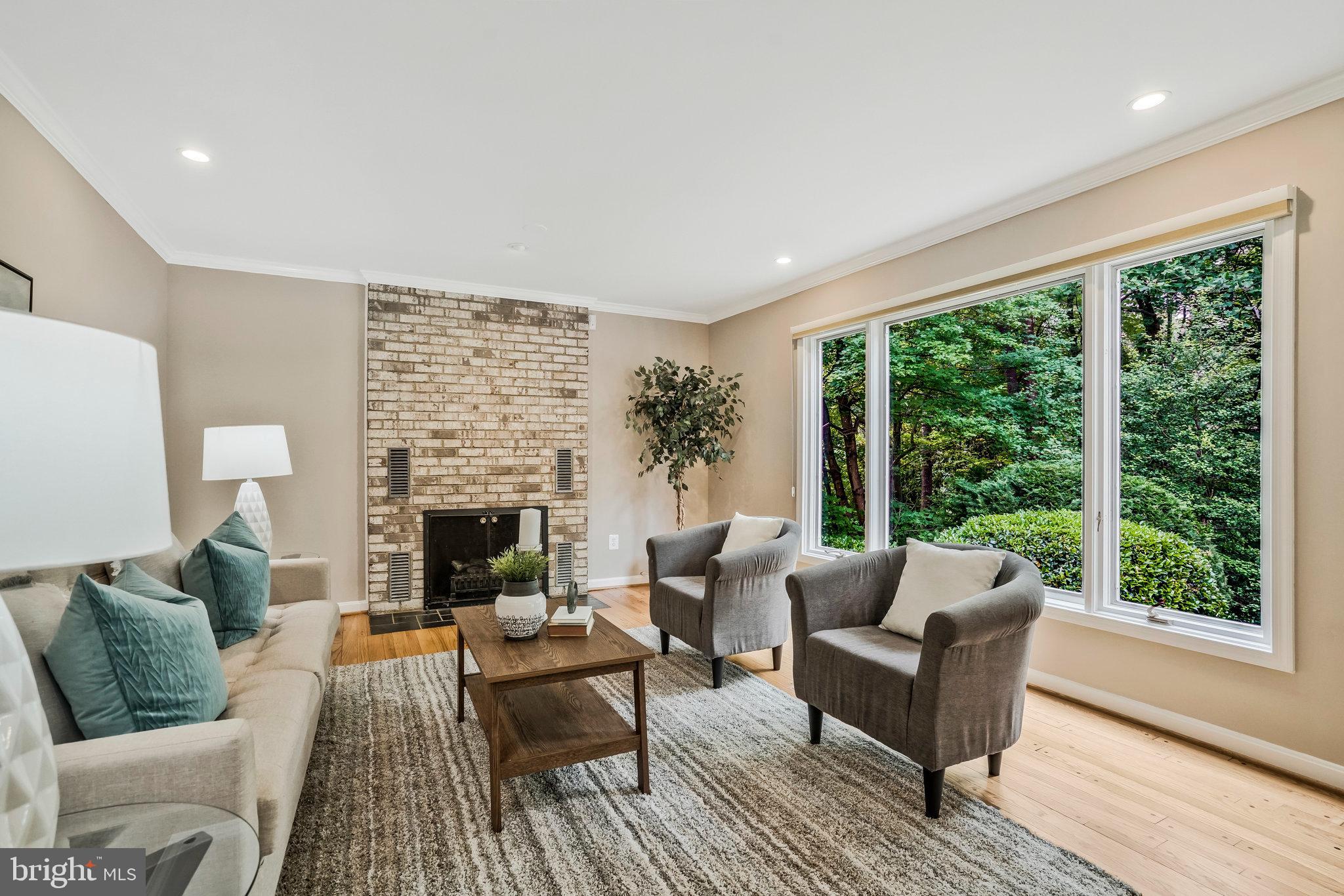 CHAPELWOOD - Residential