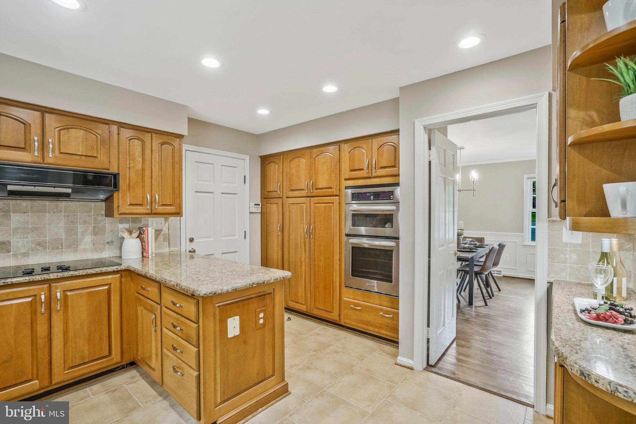 CHAPELWOOD - Residential