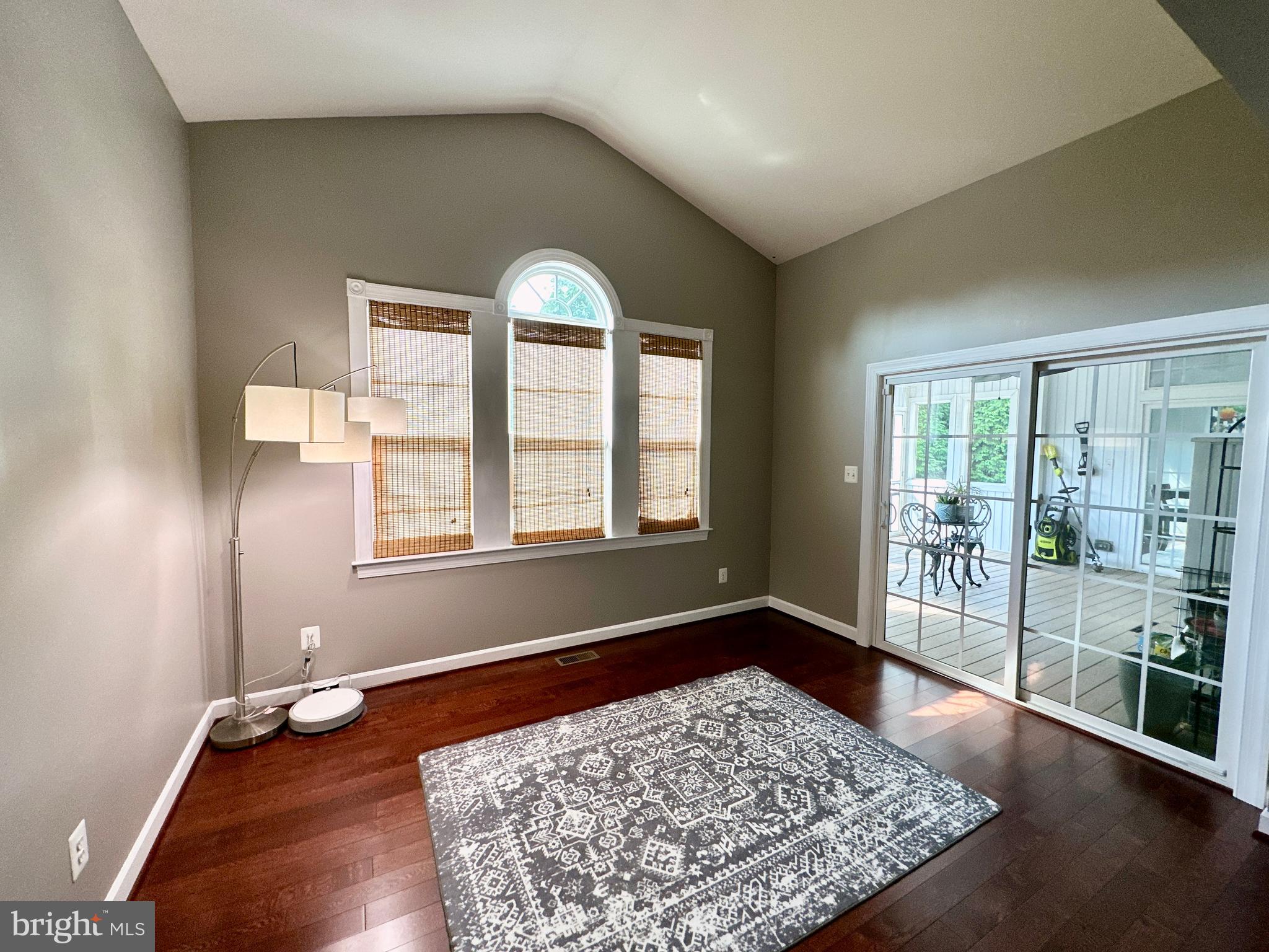 BULLE ROCK - Residential