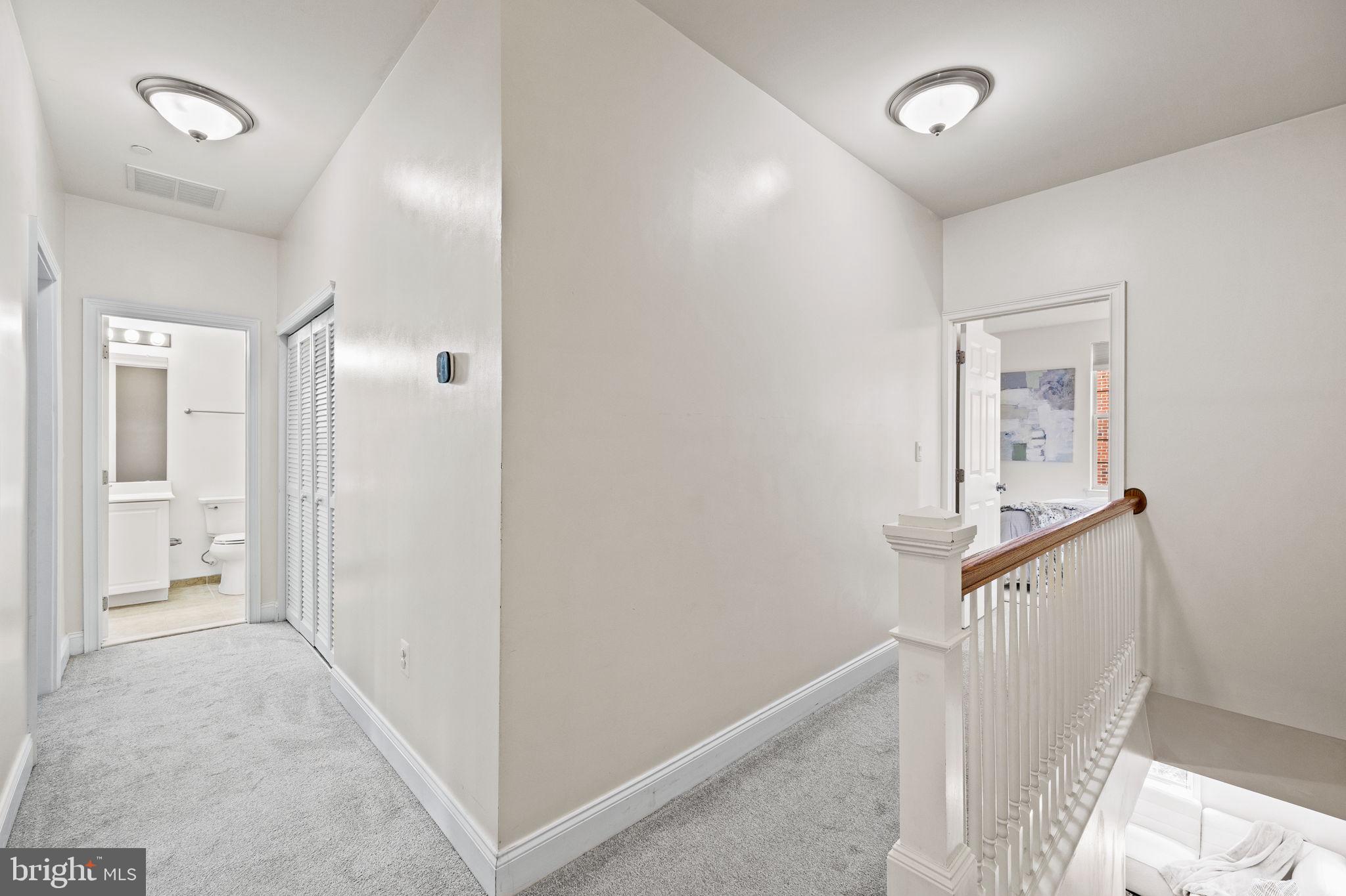 NAVAL SQUARE - Residential