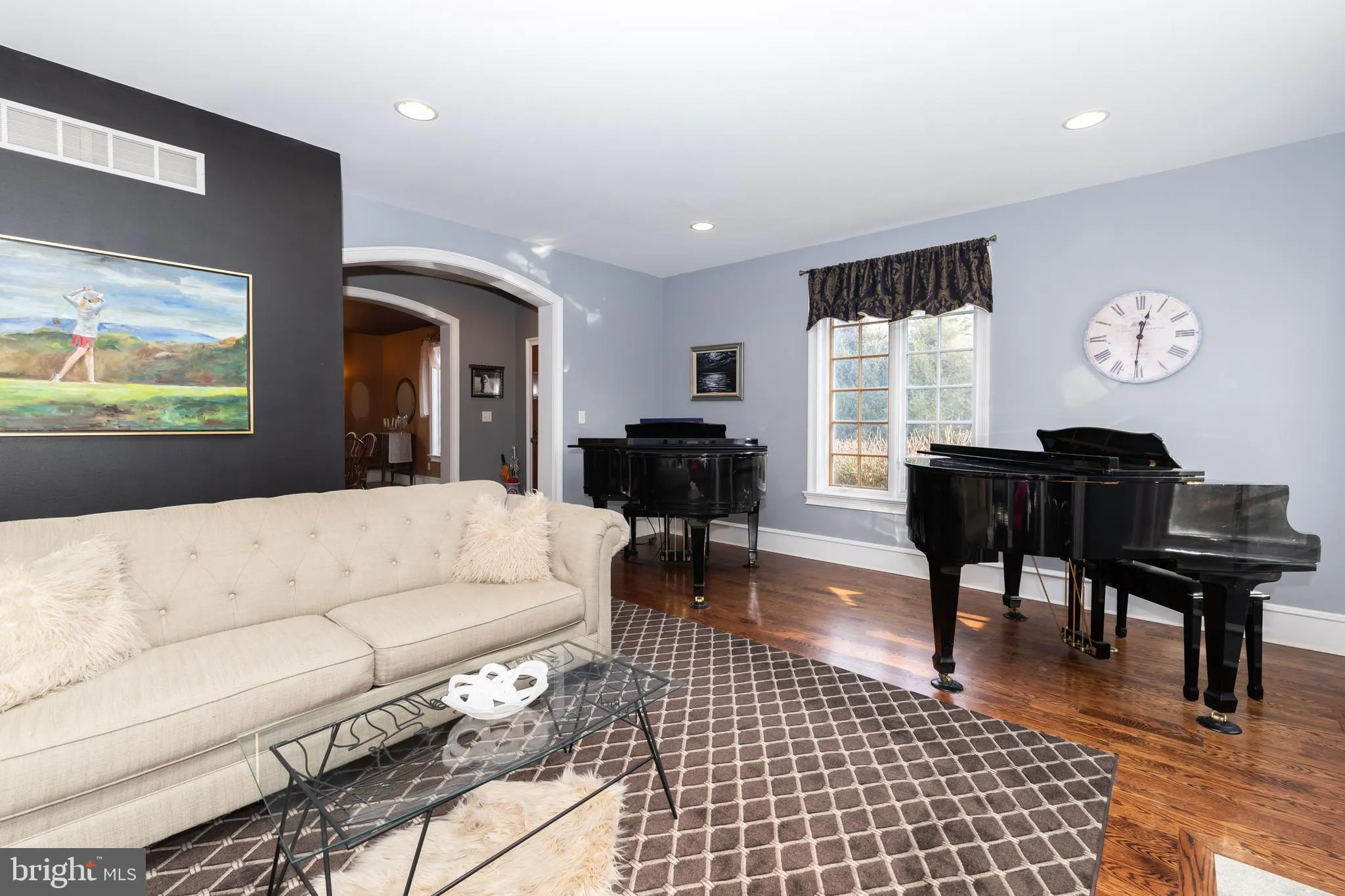 Philadelphia, Pennsylvania 19118, United States, 4 Bedrooms Bedrooms, ,5 BathroomsBathrooms,Residential,Active,251966