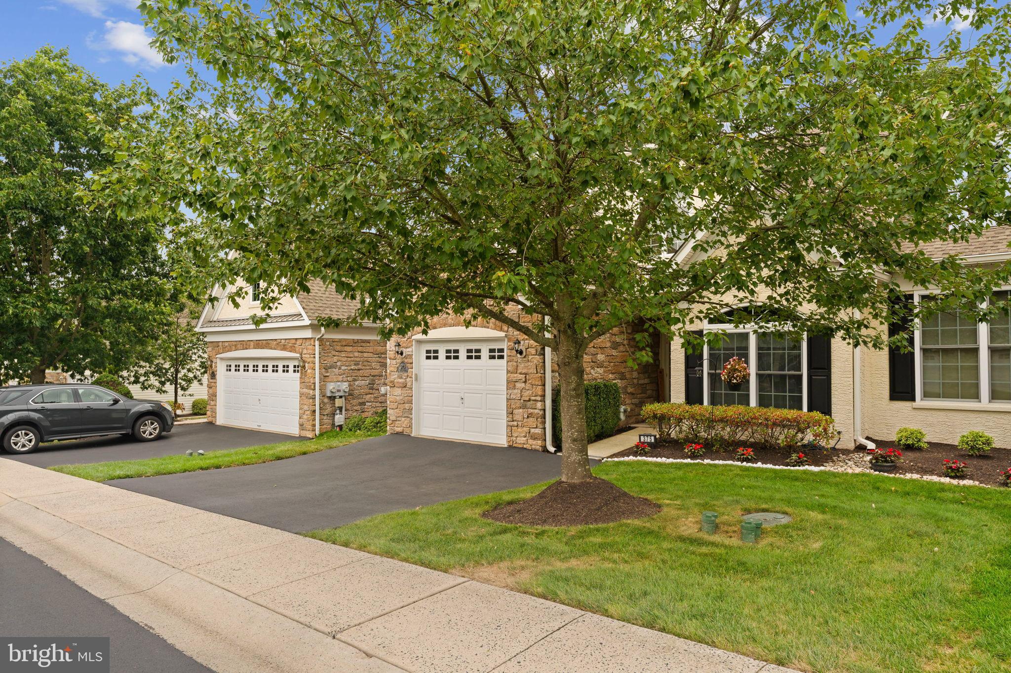 375 BRITTANY COURT