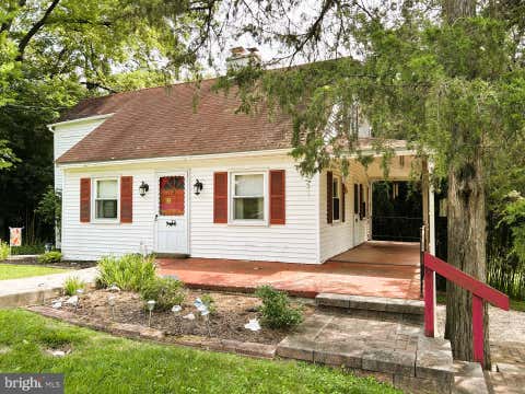 Homes For Sale - 19 Cepp Road<br/> Montgomery County, PERKIOMENVILLE, PA 18074