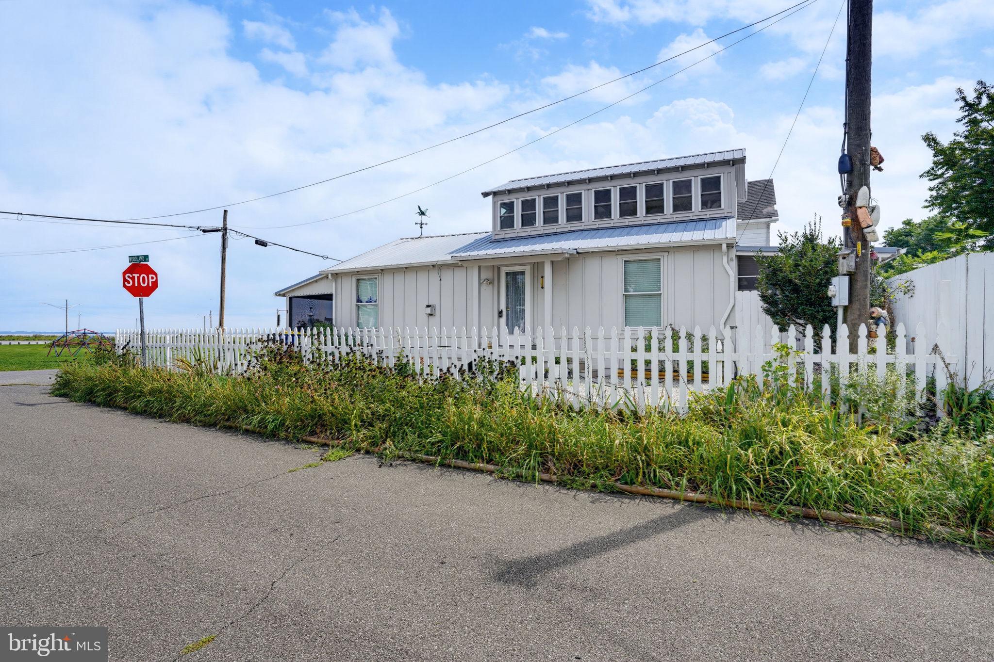 230 DELAWARE AVENUE
