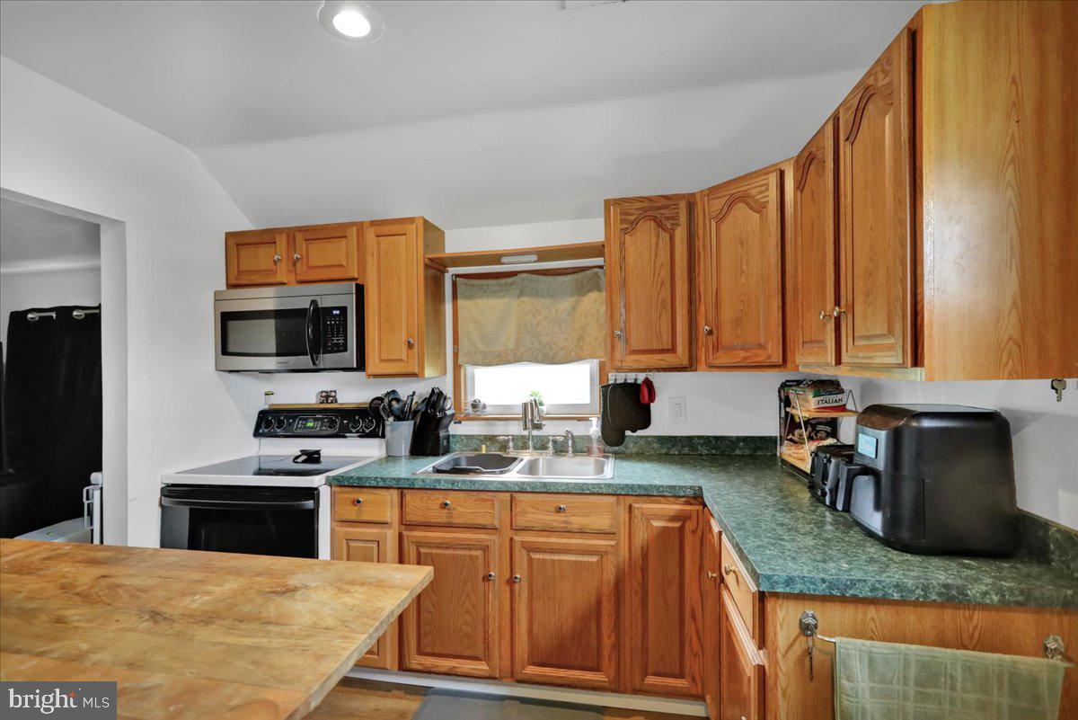255 KELLER ROAD