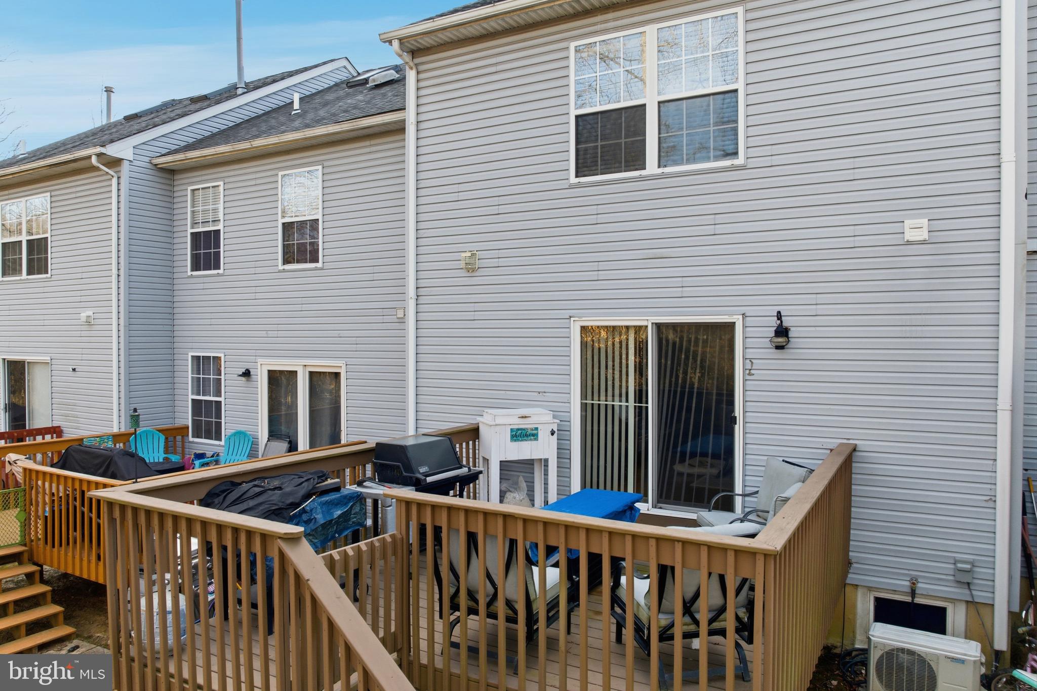 CANTERBURY WOODS - Residential