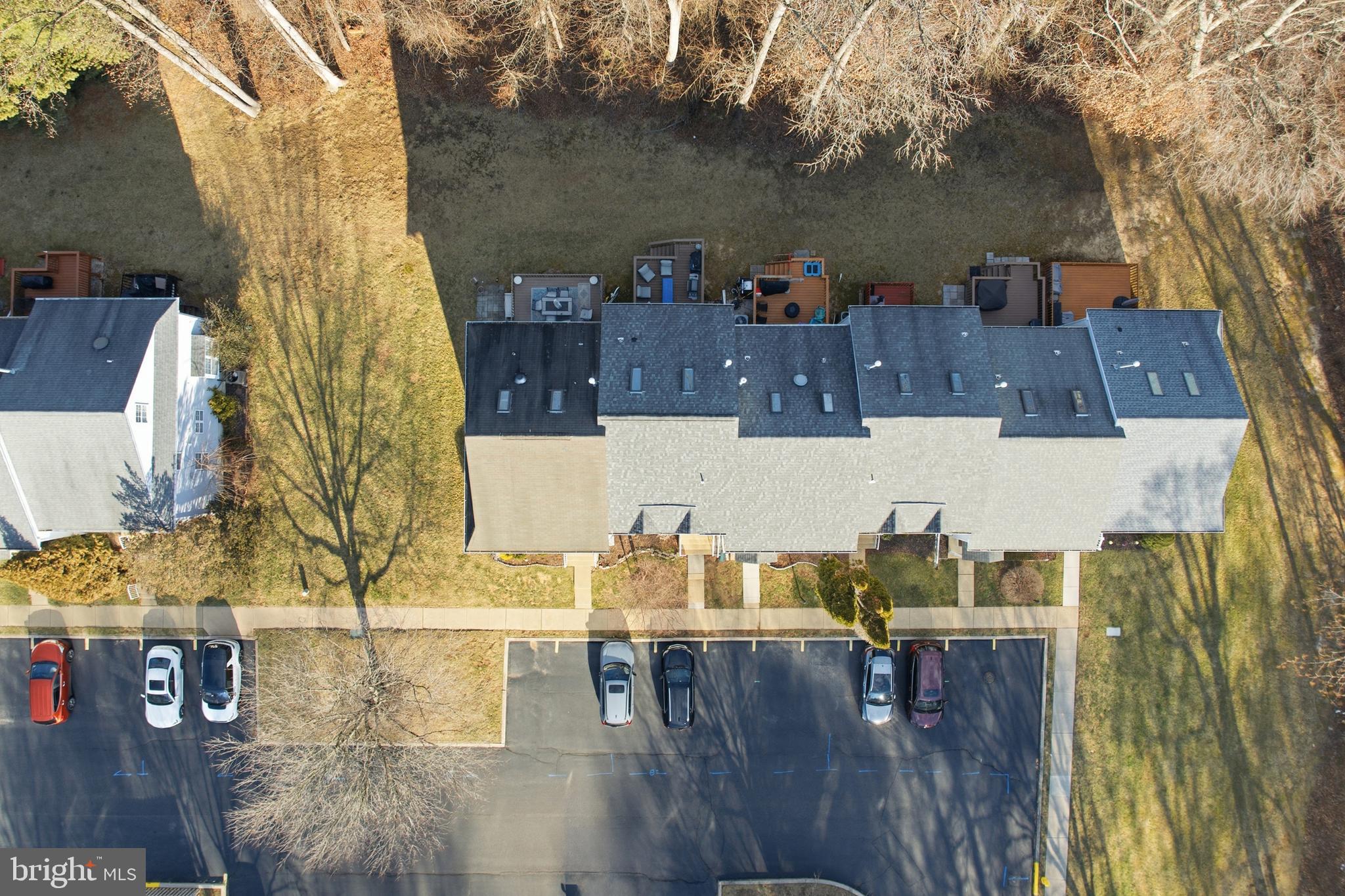 CANTERBURY WOODS - Residential