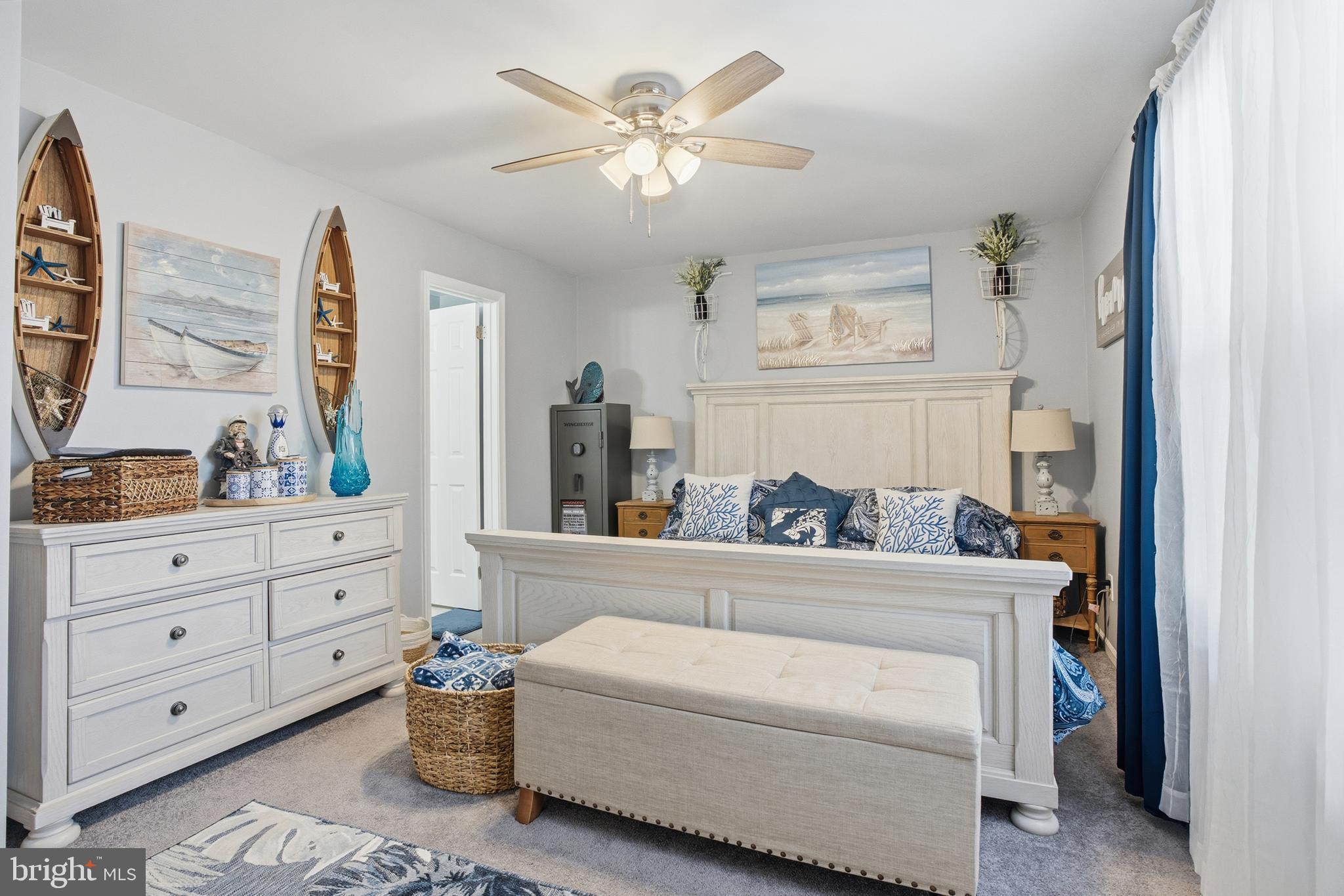 CANTERBURY WOODS - Residential