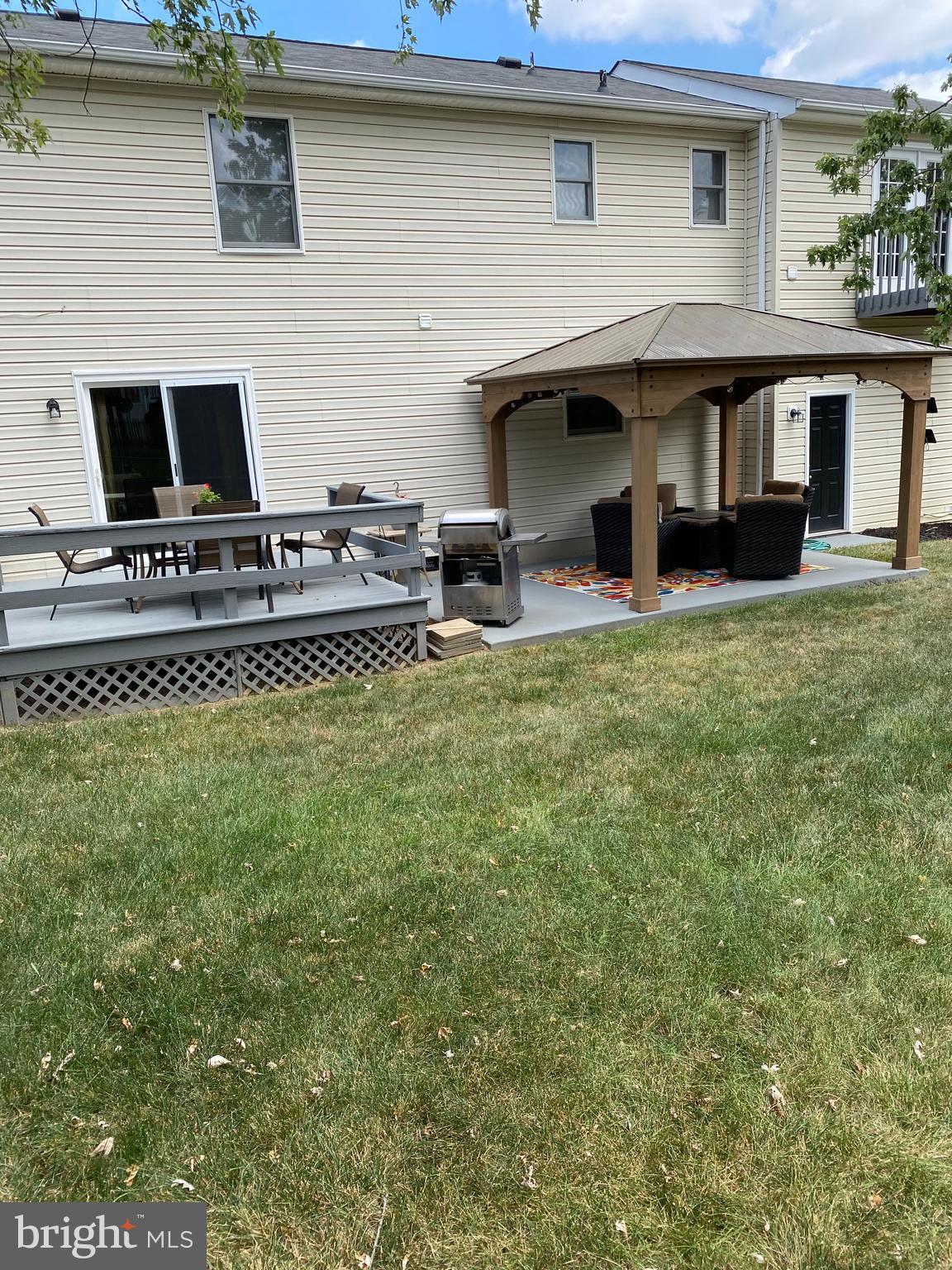 GREENWOOD HEIGHTS - Residential Lease