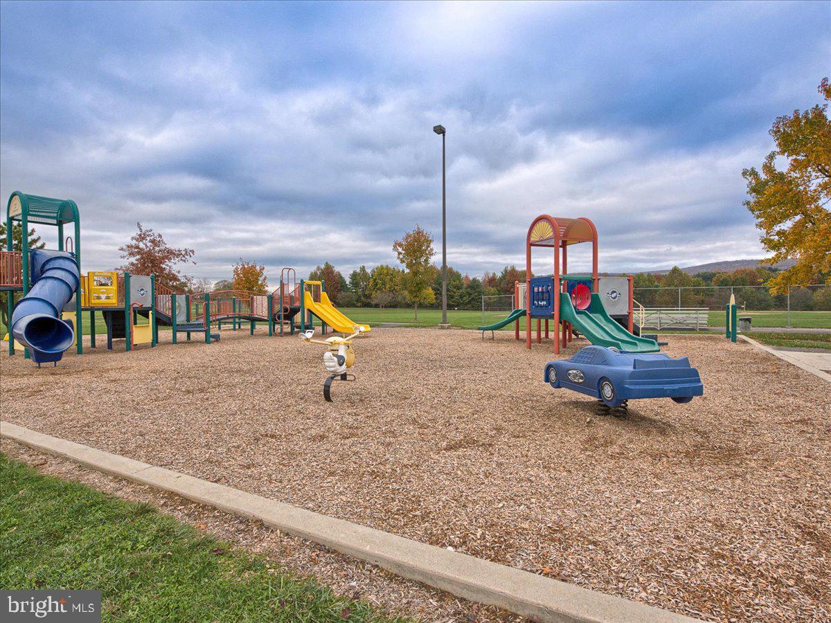 WEST MIDDLETOWN ESTATES - Residential