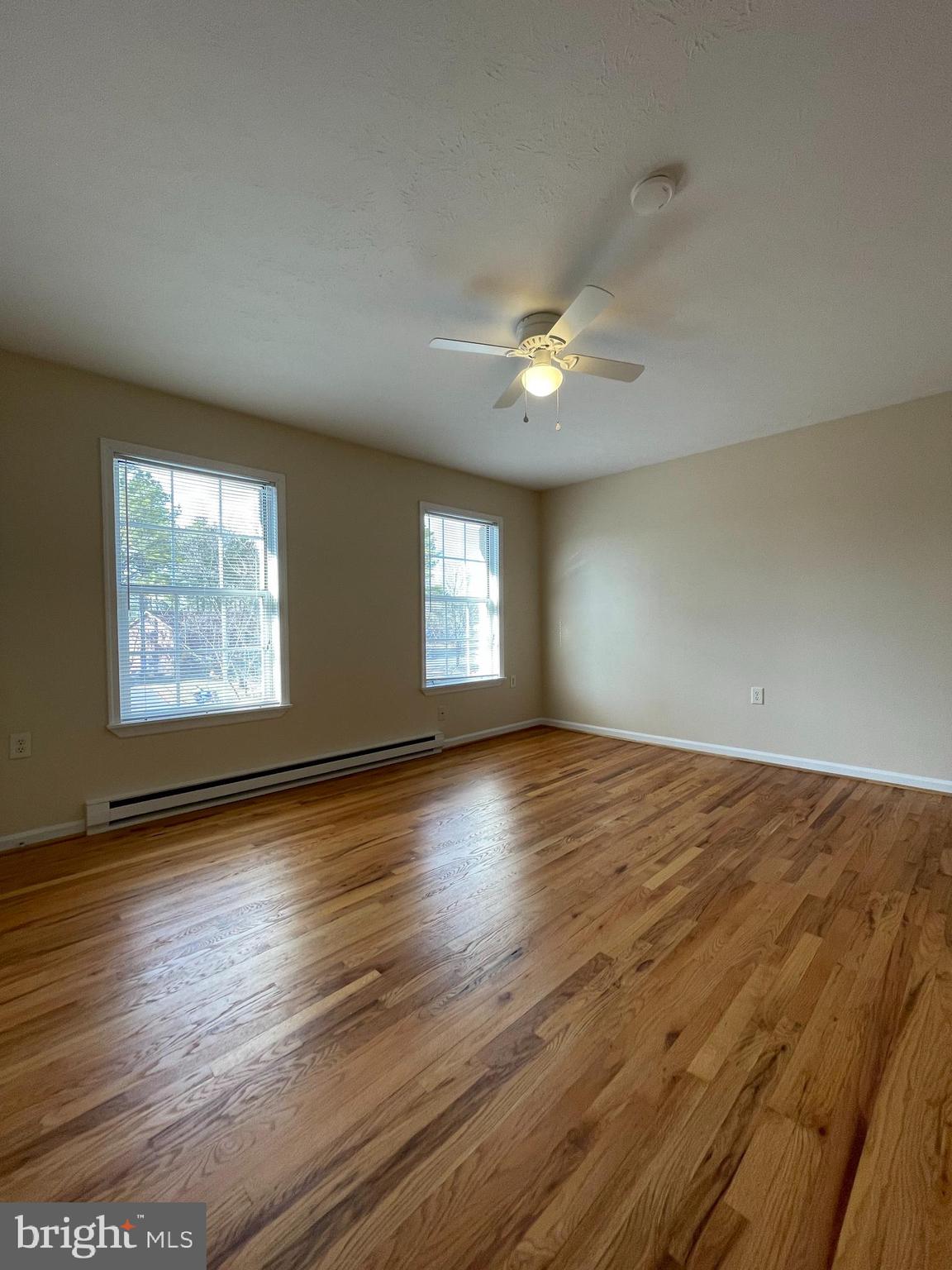 FREDERICKTOWNE TOWNHOUSE - Residential Lease