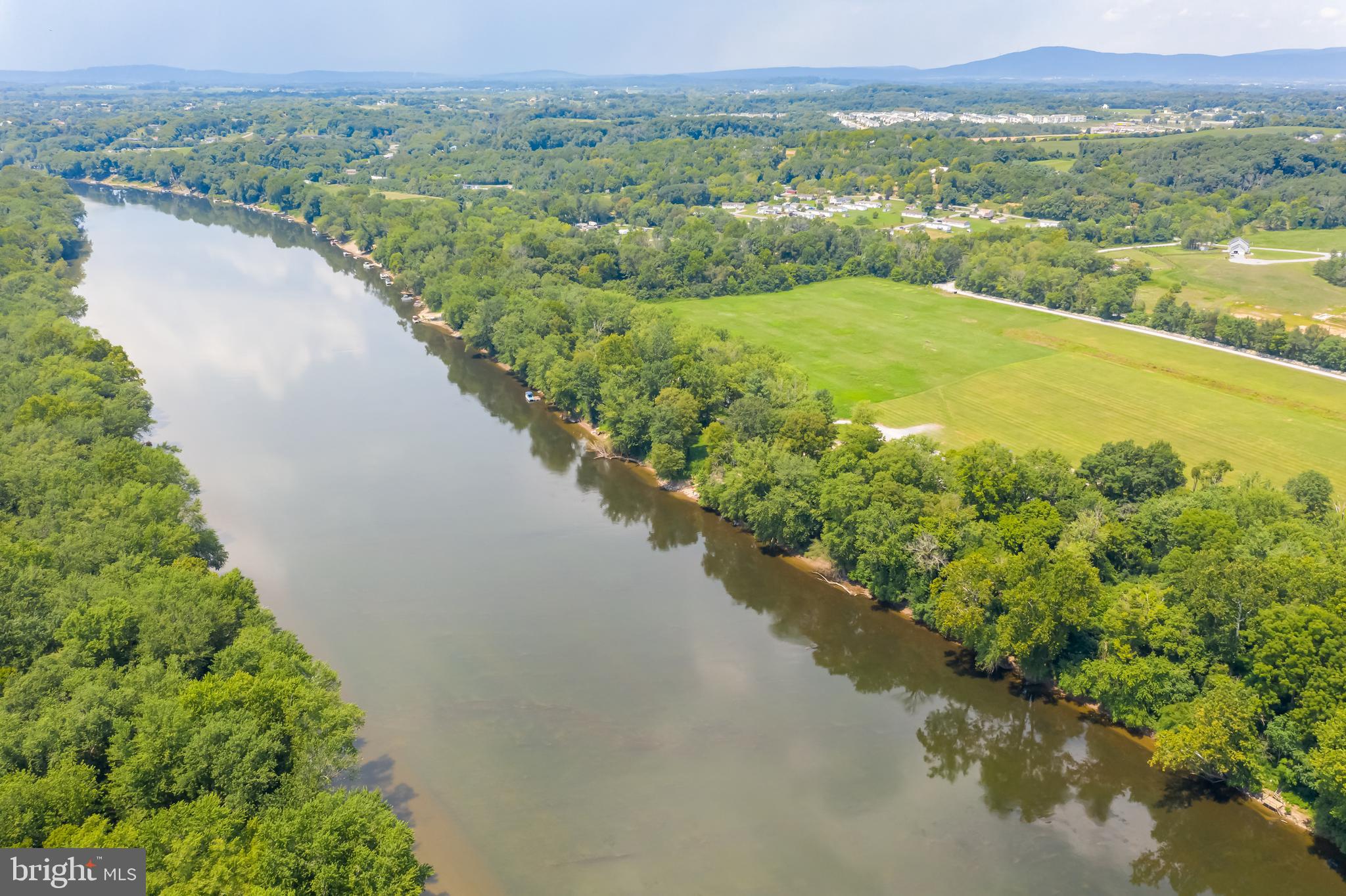 BROOKFIELD ON THE POTOMAC - Residential