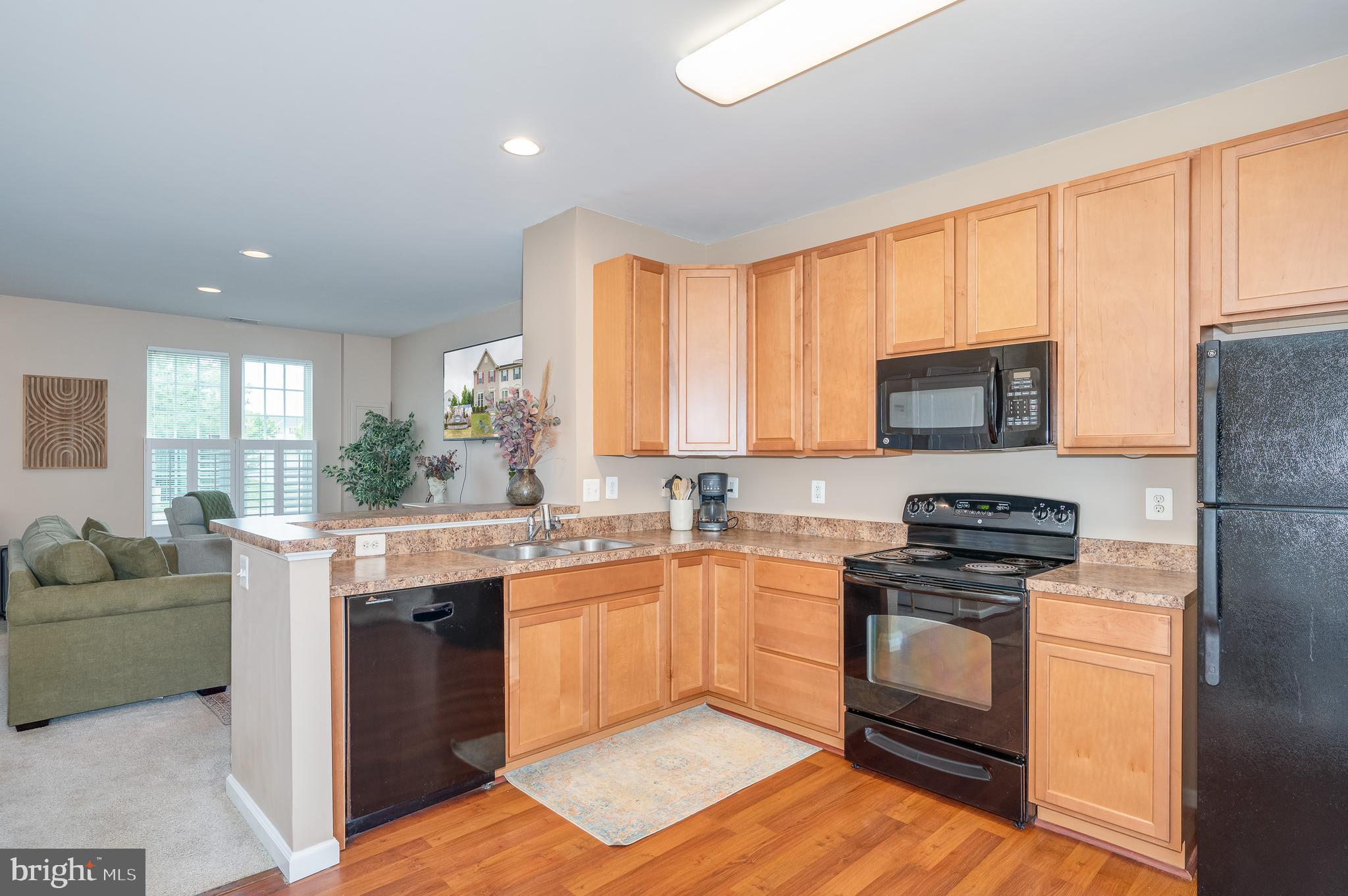 BROOKFIELD ON THE POTOMAC - Residential